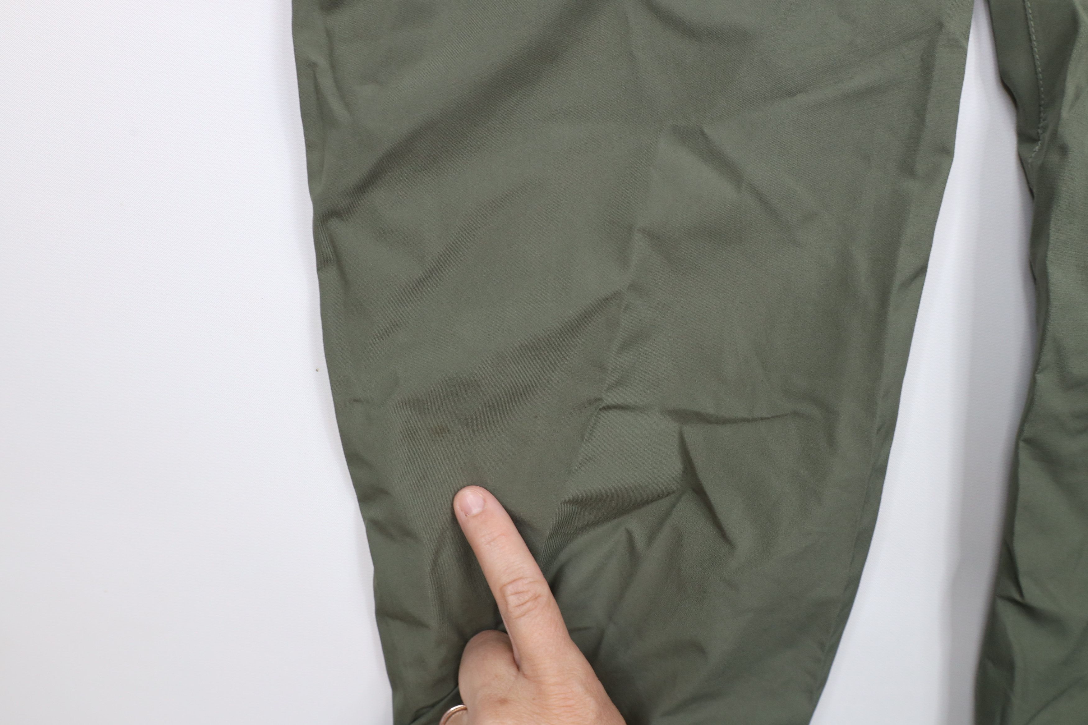 Cabelas × Vintage Vintage Cabelas Waterproof Outdoor Trail Rain Pants Green Size US 34 / EU 50 - 16 Thumbnail