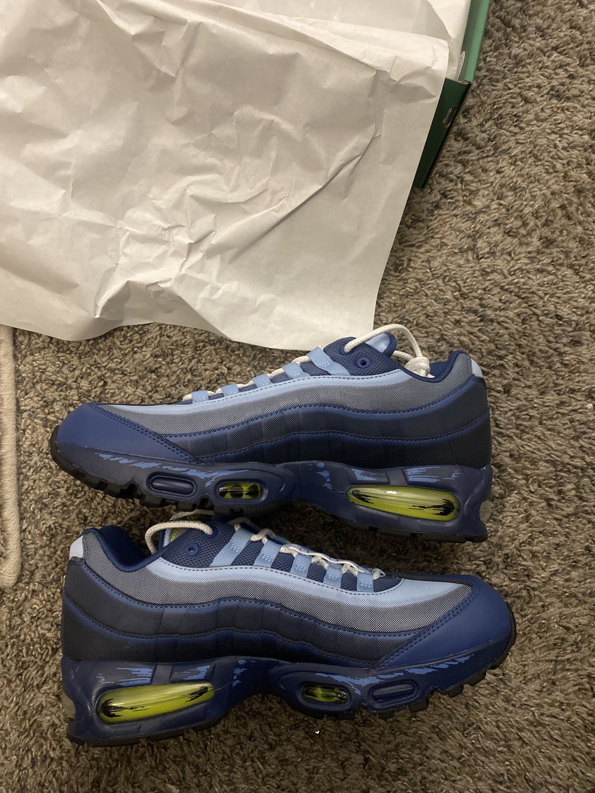 Nike Nike Air Max Muscle 95- Yu-Gi-Oh Size US 9.5 / EU 42-43 - 2 Thumbnail