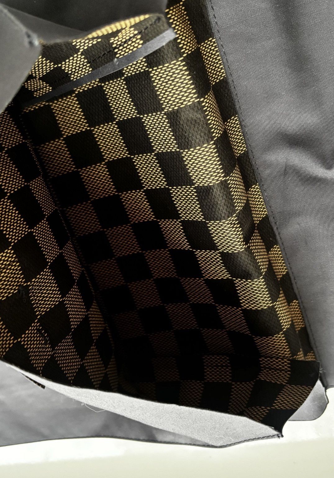 Louis Vuitton Dust bag from the limited edition collection Size ONE SIZE - 4 Thumbnail