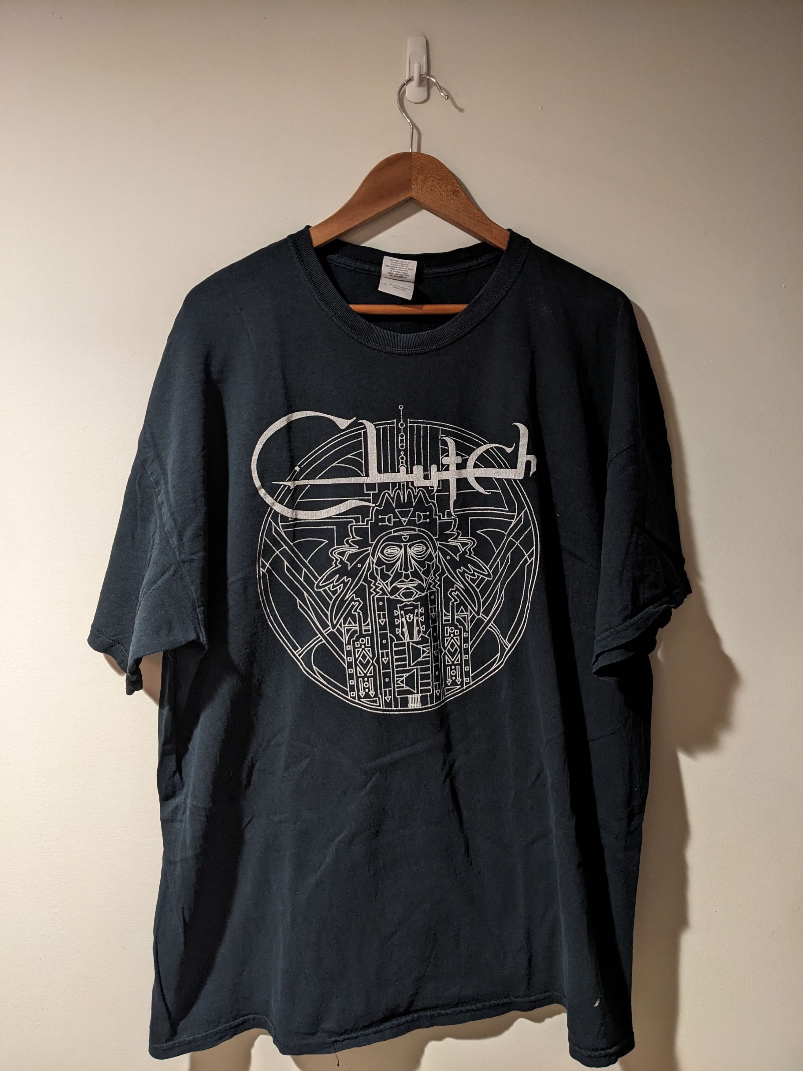 Band Tees Vintage Clutch Band Tour Music Black XX-Large T-Shirt Size US XXL / EU 58 / 5 - 1 Thumbnail