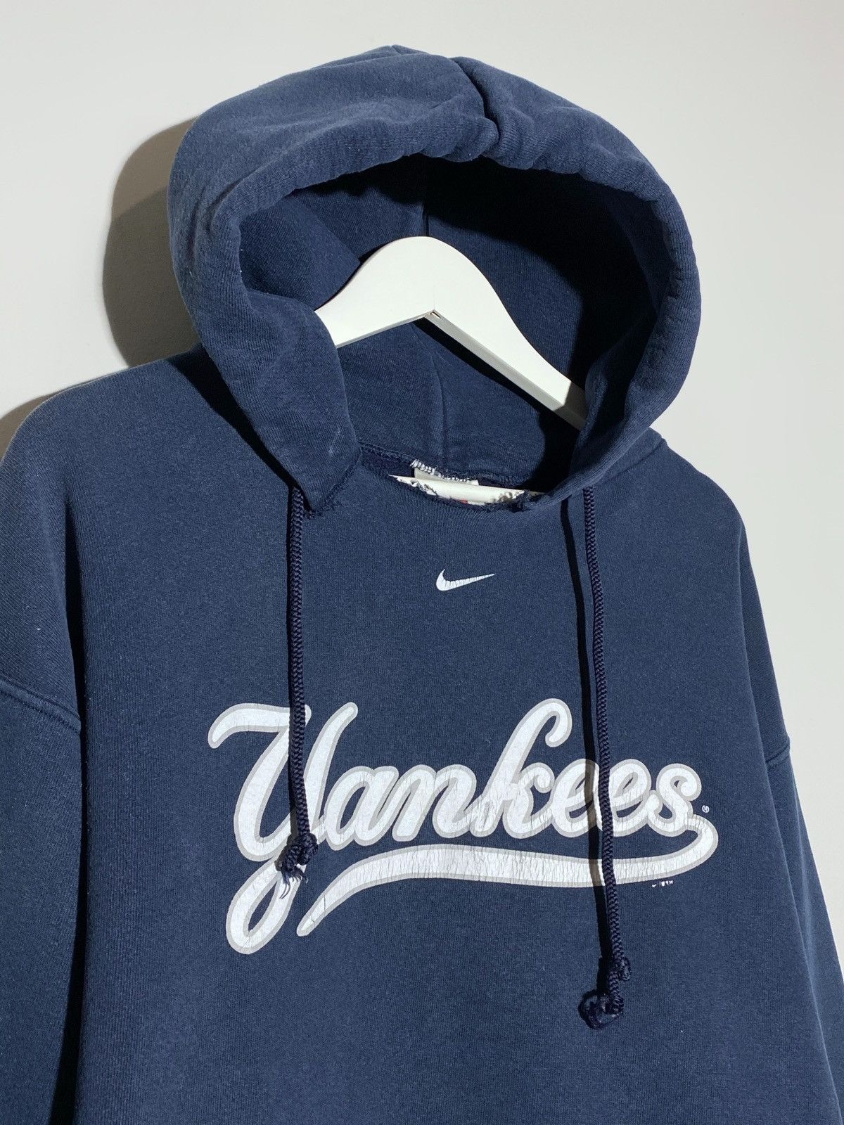 Nike Nike Yankees Mid Centre Swoosh Embroidered Hoodie Size L Size US L / EU 52-54 / 3 - 4 Thumbnail
