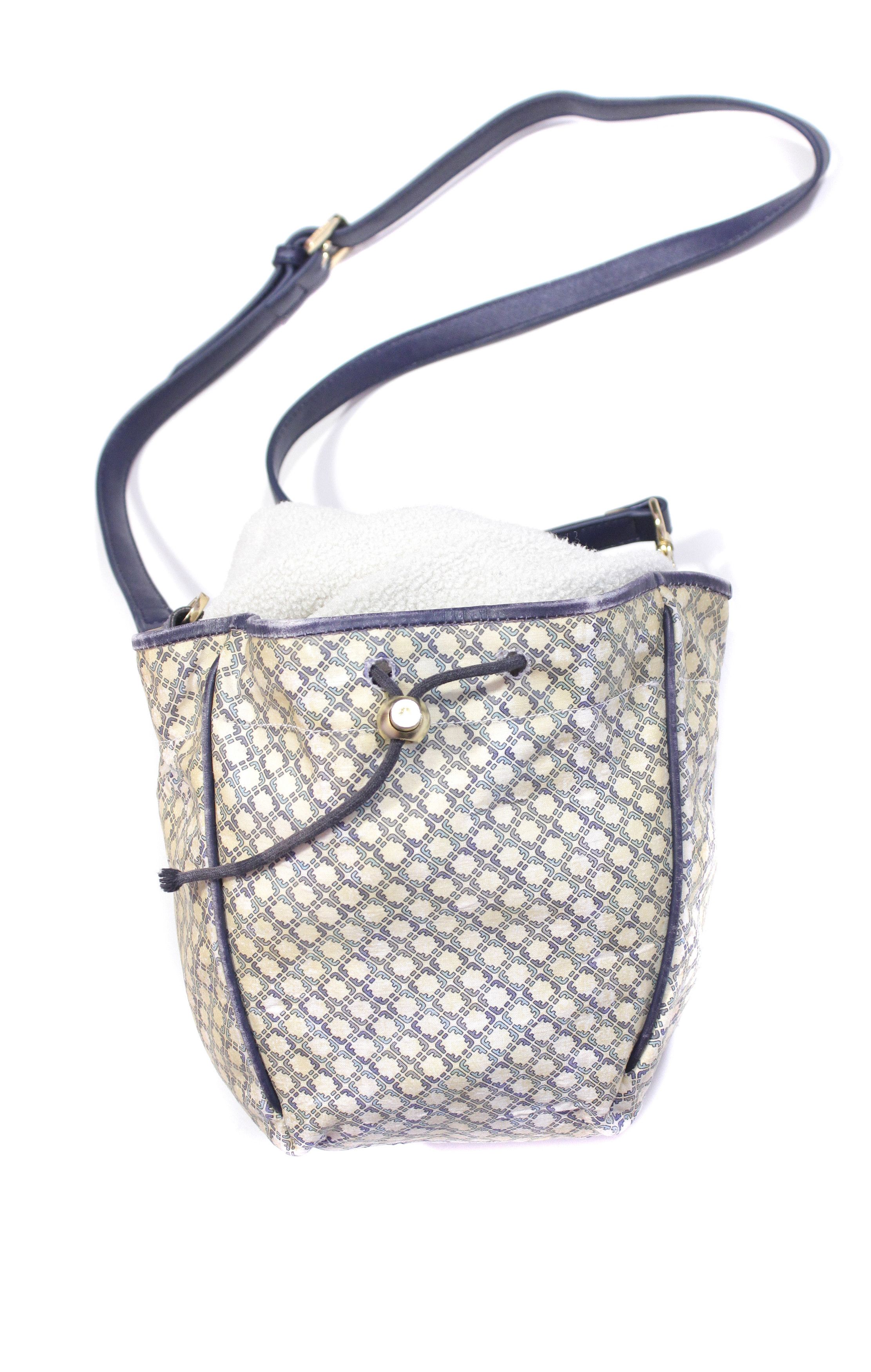 Salvatore Ferragamo 90S Monogram Bucket Bag Vintage Size ONE SIZE - 4 Thumbnail