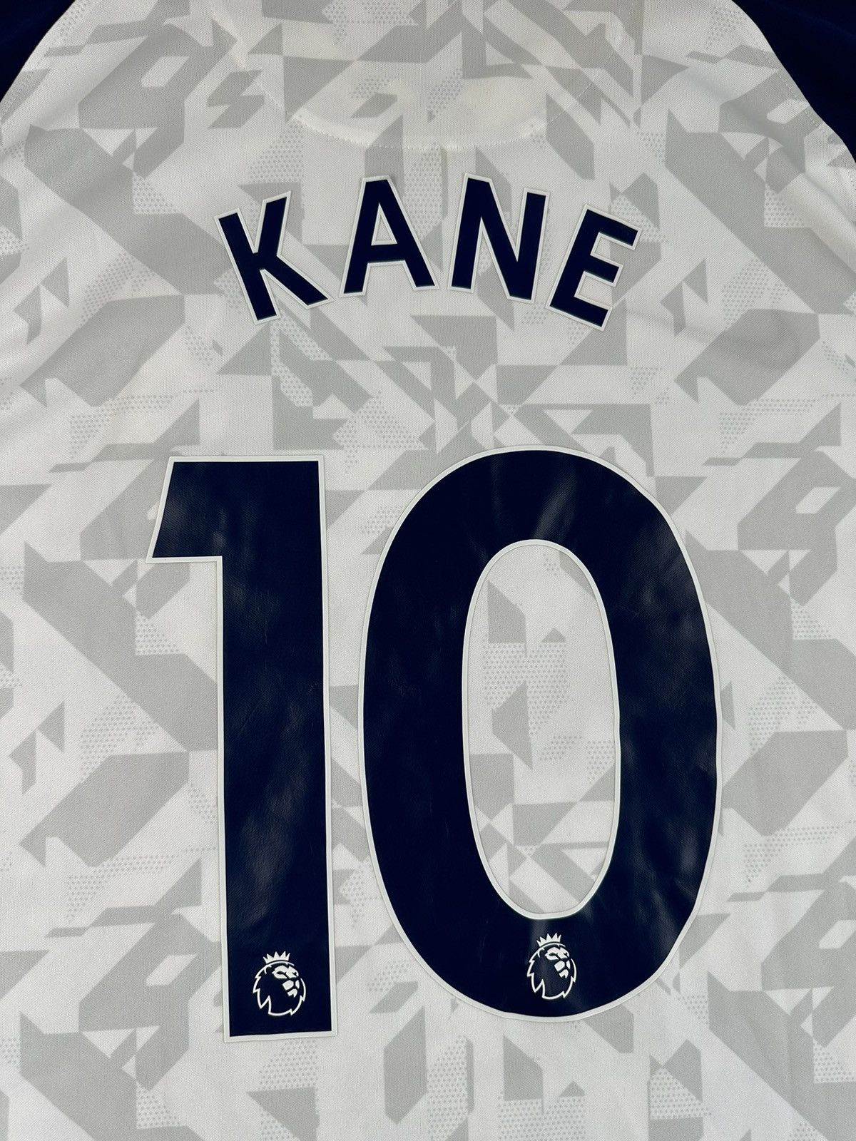 Nike Harry Kane Tottenham Hotspur 2020/21 Soccer Jersey Kit Size US XL / EU 56 / 4 - 8 Thumbnail