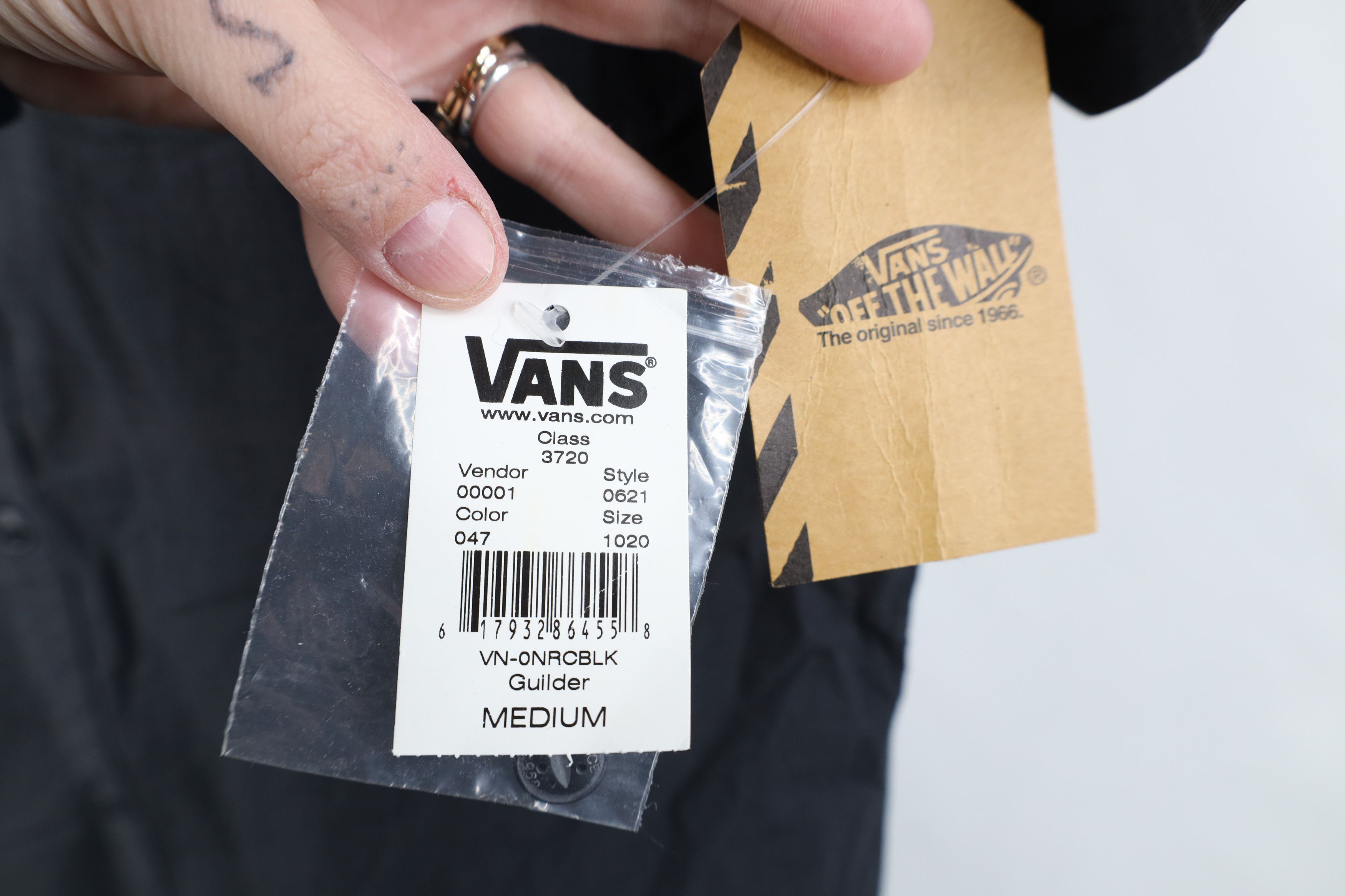 Vans Deadstock Vintage Y2K Vans Skateboarding Short Sleeve Shirt Size US M / EU 48-50 / 2 - 5 Thumbnail