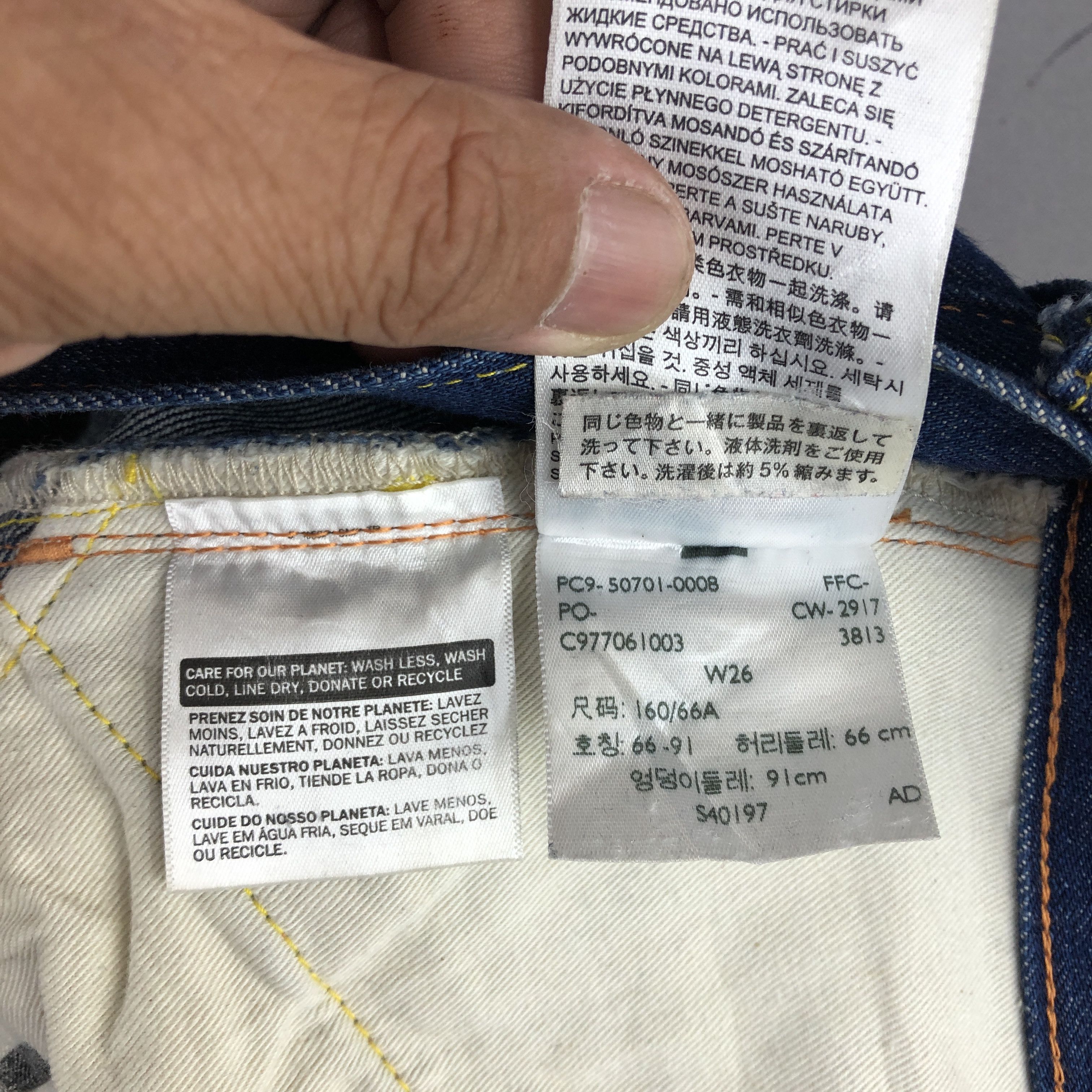 Levi's Vintage Levis 701 Selvedge Jeans Levi's Redline Denim Size 24" / US 00 / IT 34 - 12 Thumbnail