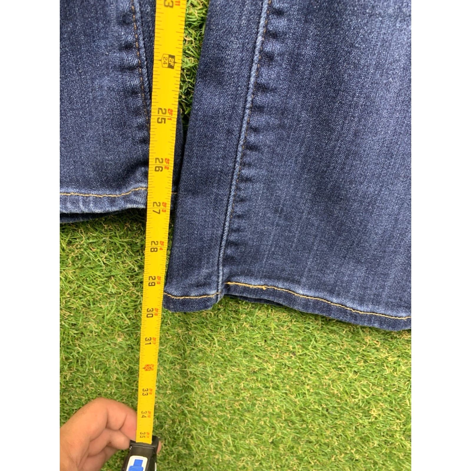 Levi's VINTAGE Levi's Flare Jeans Women 24W Denim High Rise Waterless Cotton Spandex 70s 80s Retro Size 42" / US 20 - 6 Thumbnail