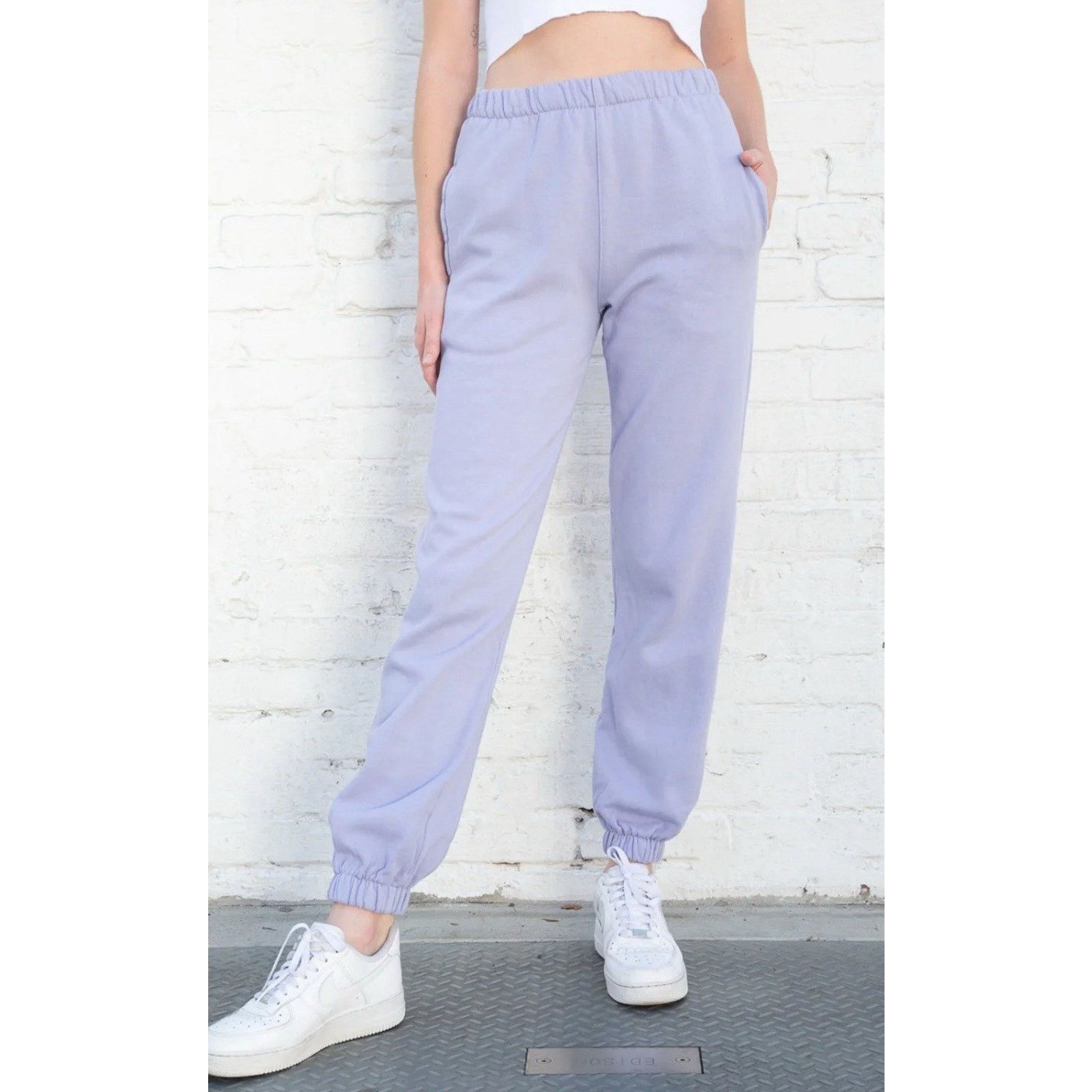 Brandy Melville Brandy Melville Purple Y2K Sweatpants Pants Small A003237 Size 25" / US 0 / IT 36 - 1 Thumbnail