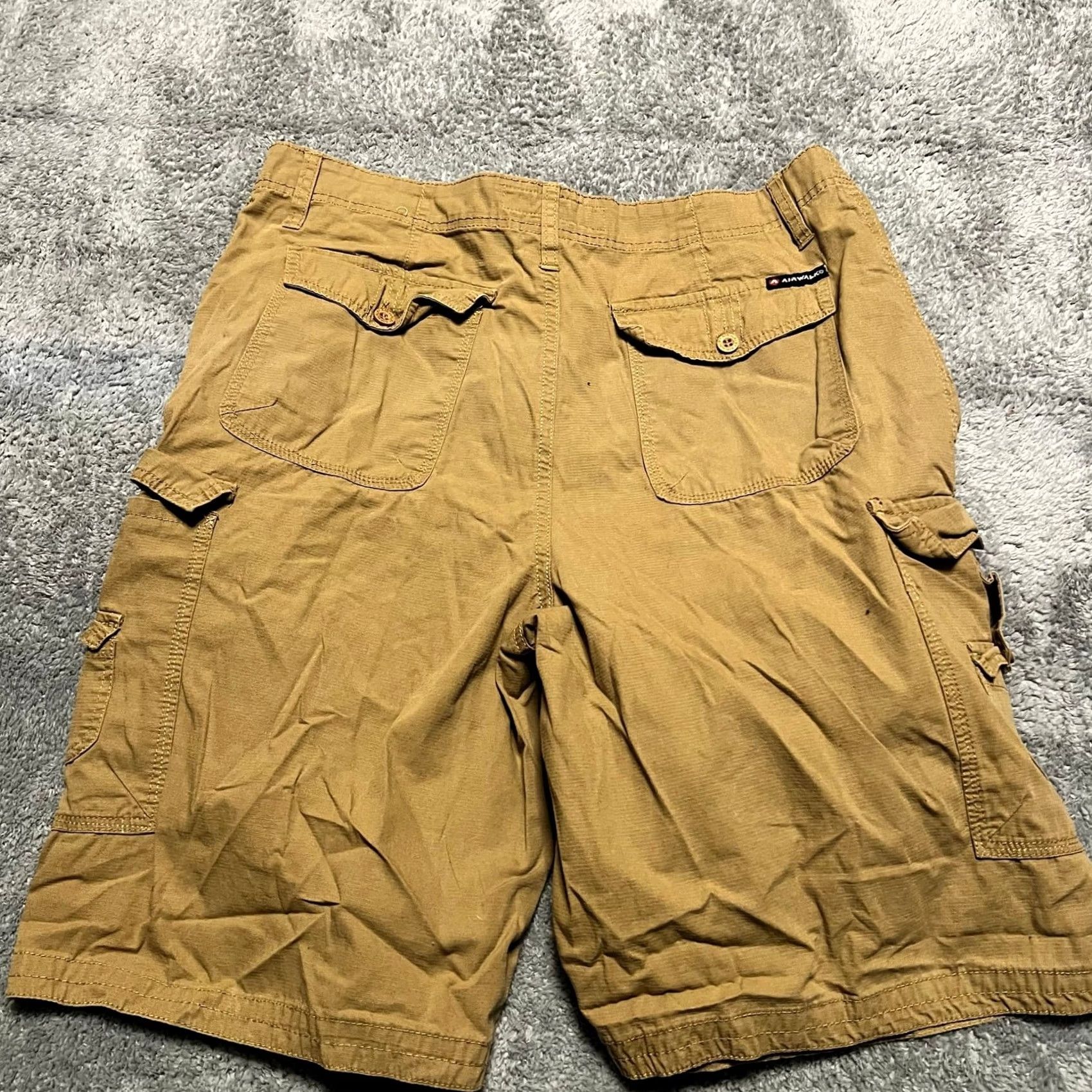 Airwalk Airwalk Shorts Mens 36 Light Brown Ripstop Cargo Longer Length Men 36 Regular Brown Cargo 37x11 Size US 36 / EU 52 - 3 Thumbnail
