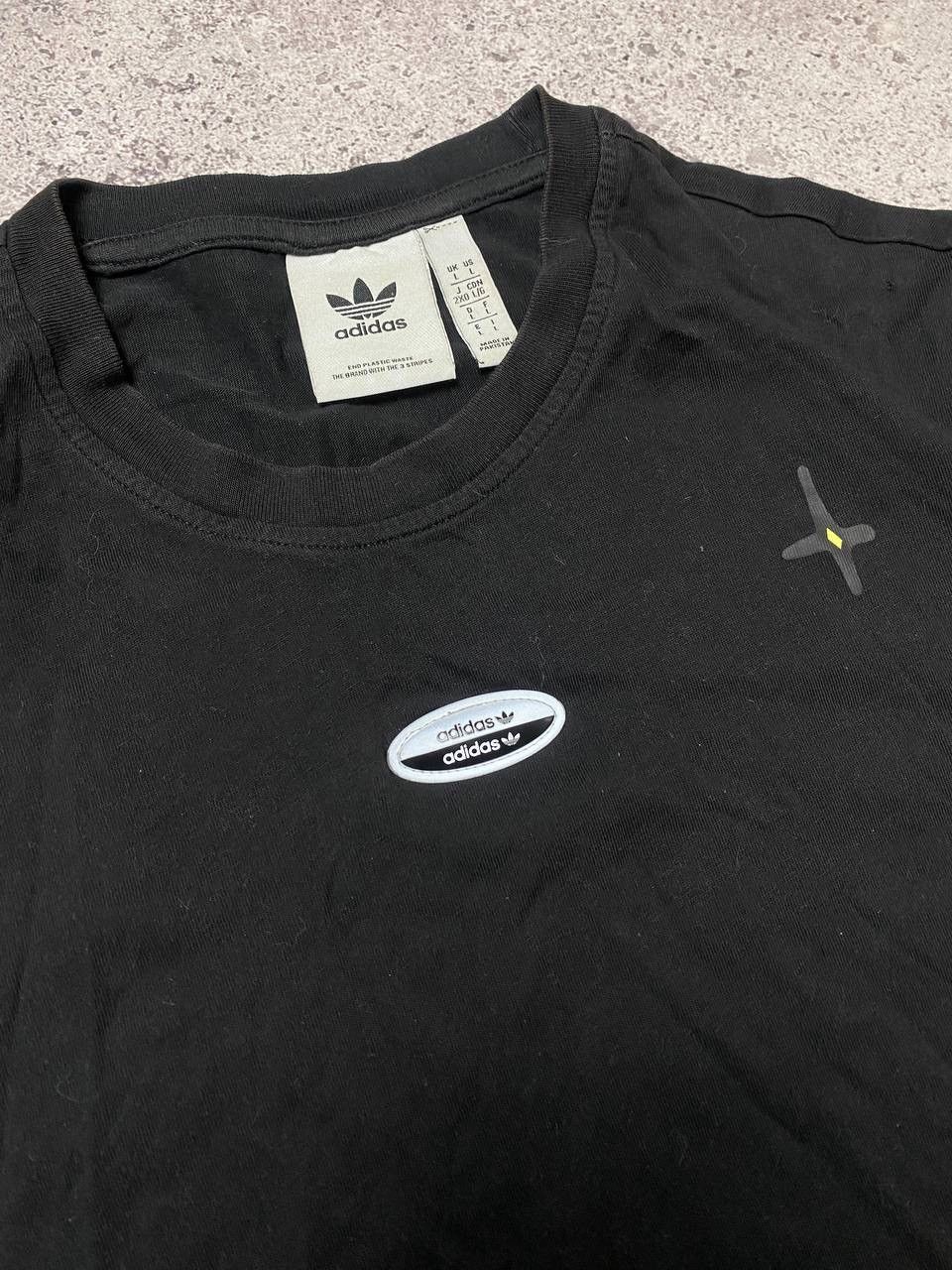 Adidas × Japanese Brand Adidas Space Stars Print Reflective Centre Logo T-Shirt Size US L / EU 52-54 / 3 - 4 Thumbnail