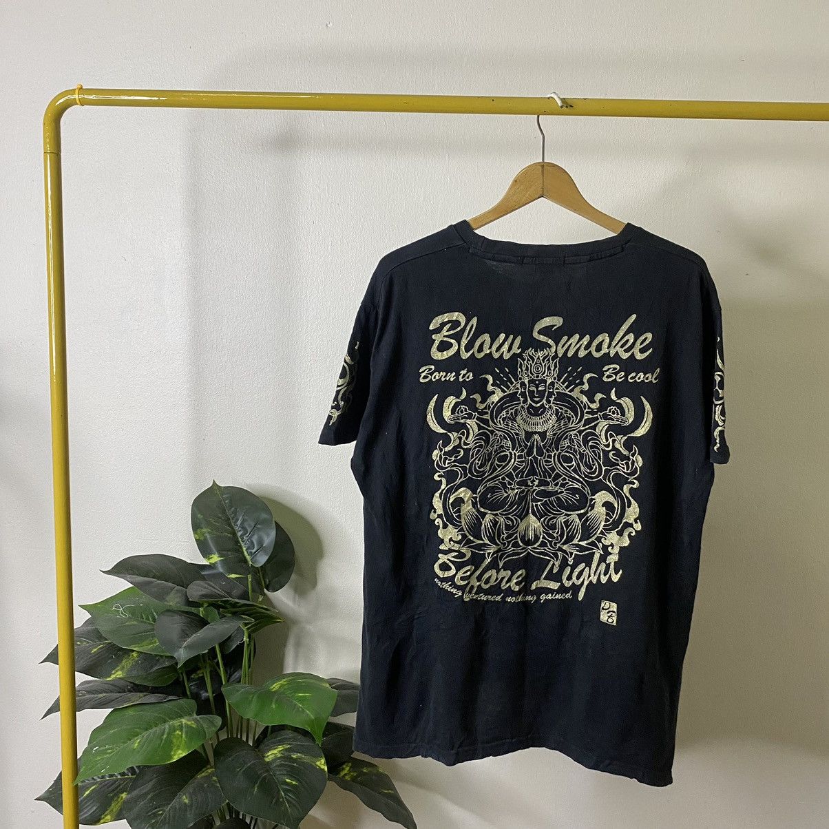 Affliction Blow Smoke Affliction Ed Hardy Karakuri Tamashii Style Tee Size US L / EU 52-54 / 3 - 1 Thumbnail