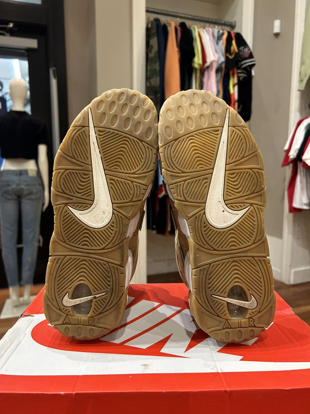 Nike Nike Air Max More Uptempo Flax Size US 8.5 / EU 41-42 - 4 Thumbnail