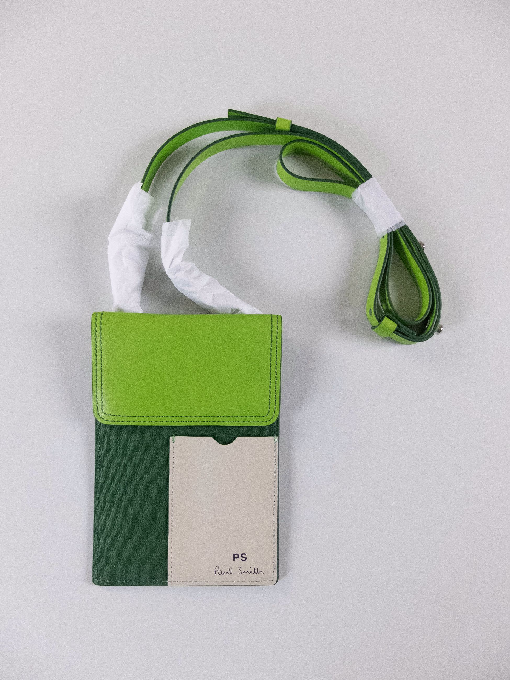 Paul Smith PS PAUL SMITH ipatch three tone green leather neck pouch bag Size ONE SIZE - 1 Thumbnail