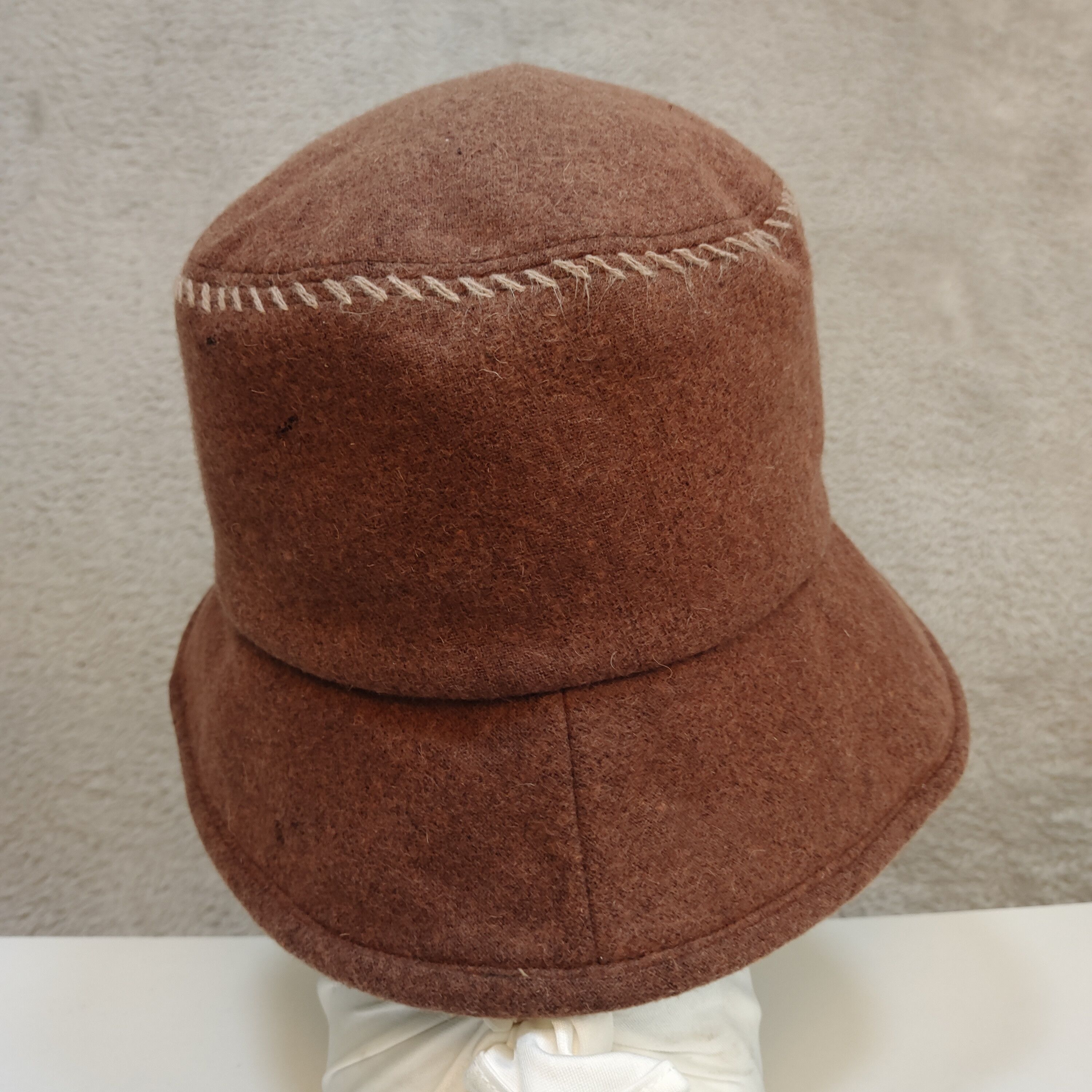 Kansai Yamamoto KANSAI YAMAMOTO FEMME EMBROIDERED FLOWER WOOL BUCKET HAT Size ONE SIZE - 5 Thumbnail