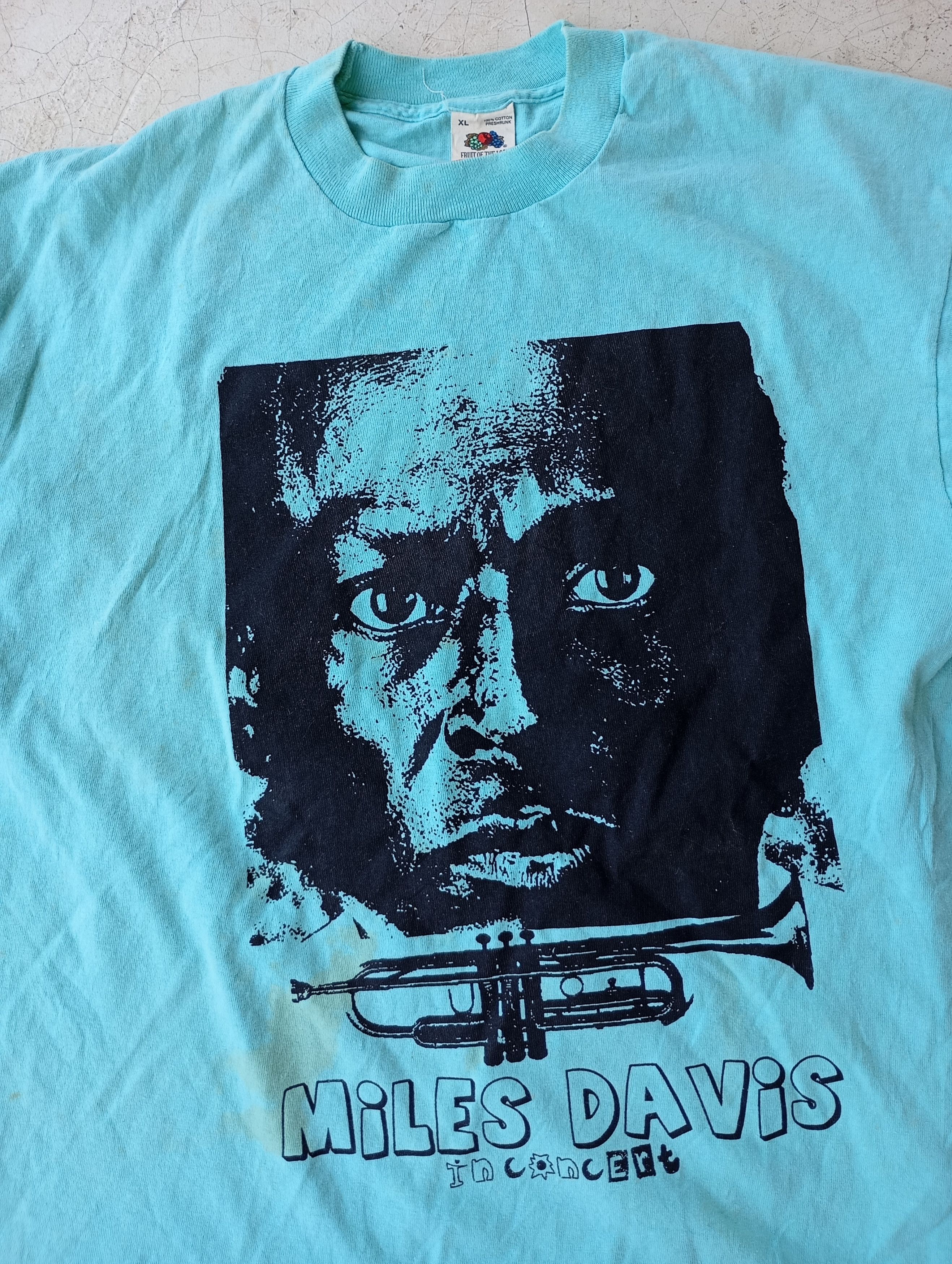Band Tees Vintage Miles Davis T shirt Size US XL / EU 56 / 4 - 2 Thumbnail