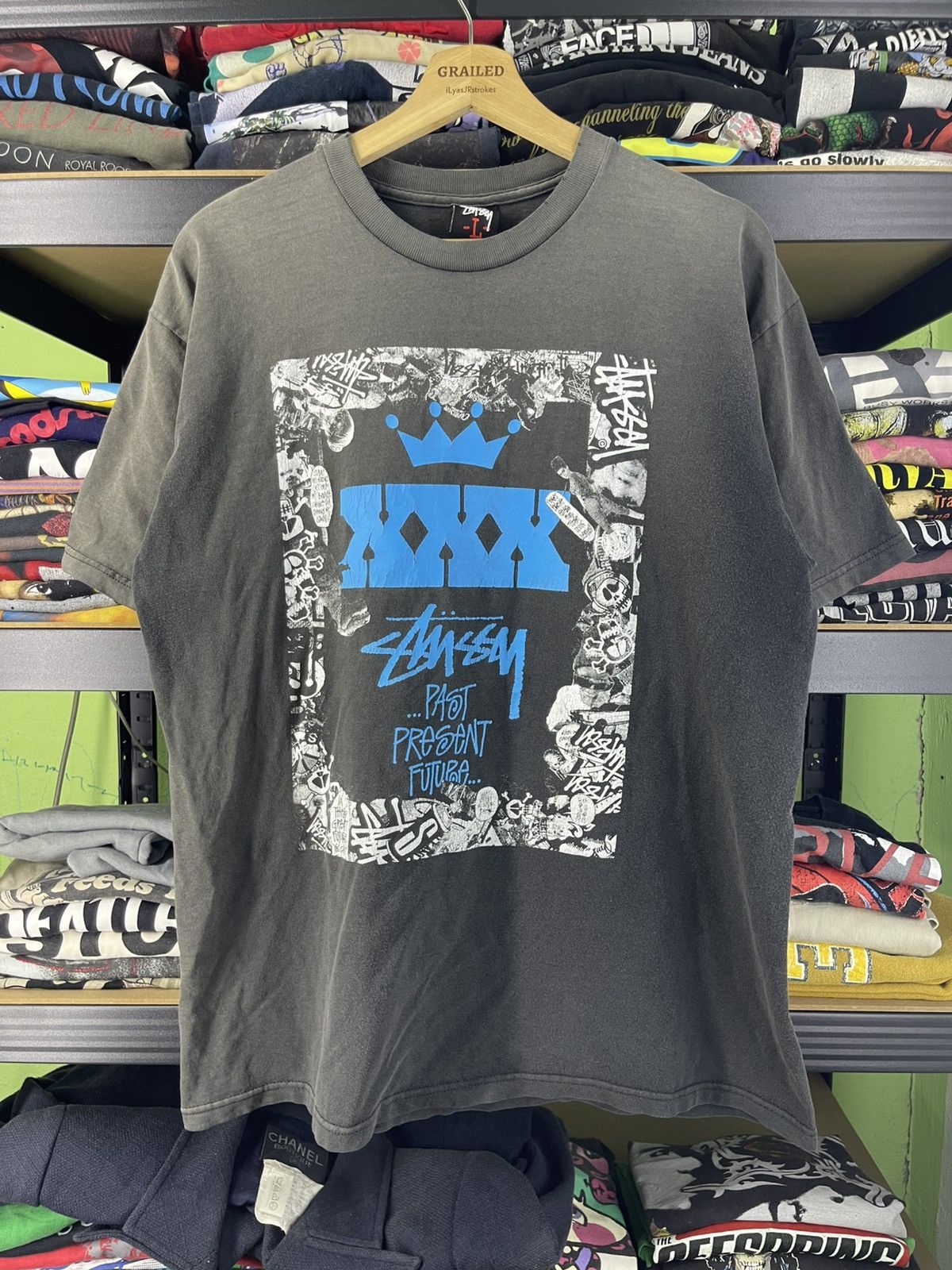 Stussy Thrashed Vintage Stüssy "XXX" 30th Anniversary T-shirt Size US L / EU 52-54 / 3 - 5 Thumbnail