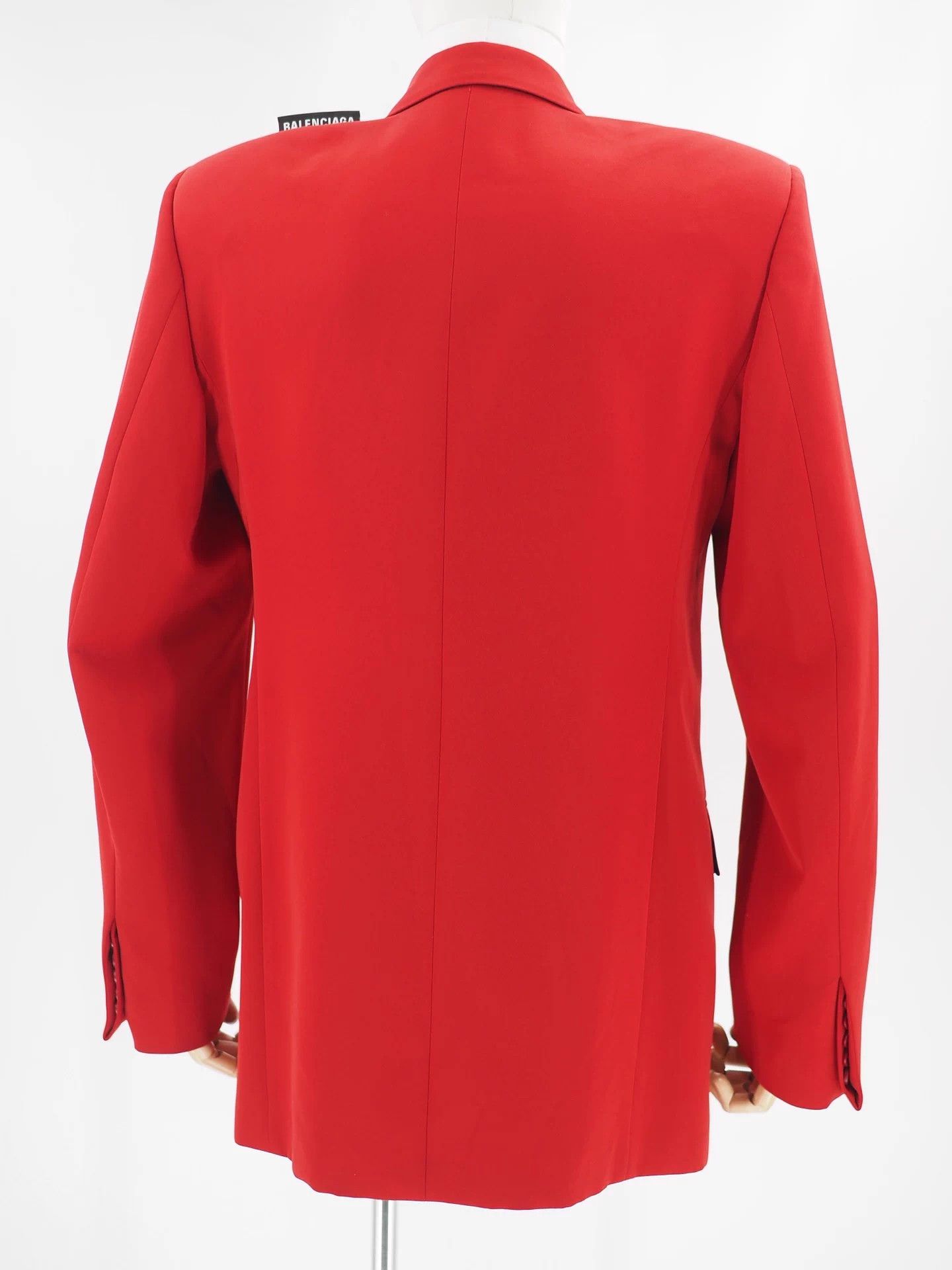 Balenciaga Balenciaga 80s Boxy Shoulder Blazer Red IT46 Size US S / EU 44-46 / 1 - 5 Thumbnail