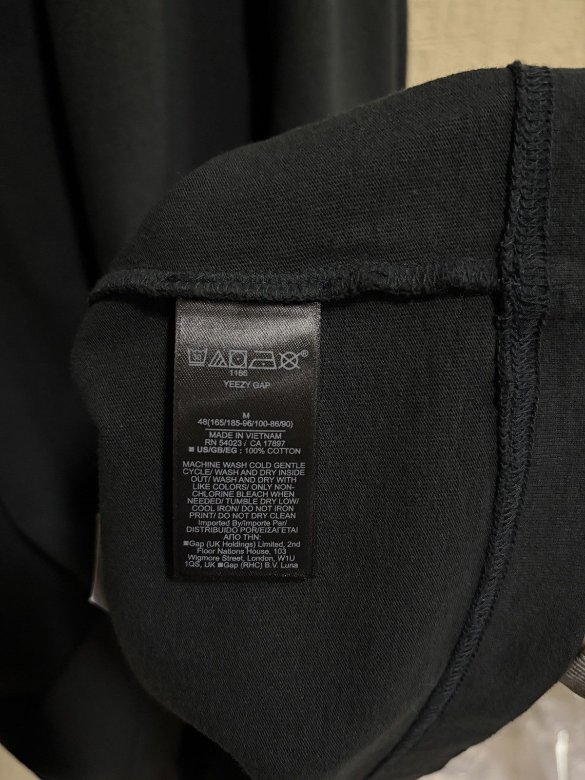 Gap × Yeezy New Yzy Gap by Balenciaga Dove Longsleeve Tee Gunmetal M Size US M / EU 48-50 / 2 - 9 Thumbnail