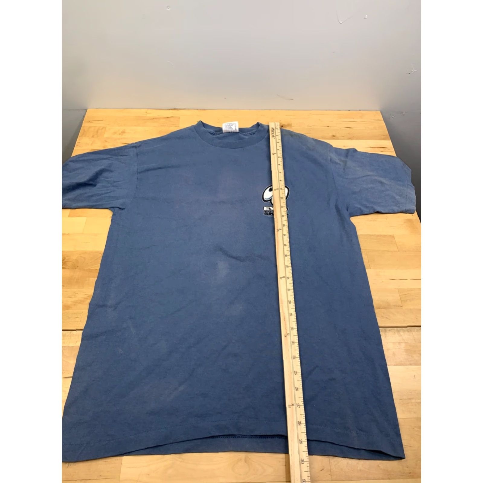 Vintage VINTAGE Softee Mooneyes Jesus Shirt Adults L Blue 90s Distress T-Shirt Mens Size US L / EU 52-54 / 3 - 7 Thumbnail