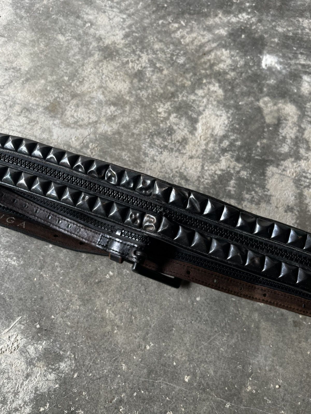If Six Was Nine FUGA FULL ZIPPER STUDED BELT Size 32 - 8 Thumbnail
