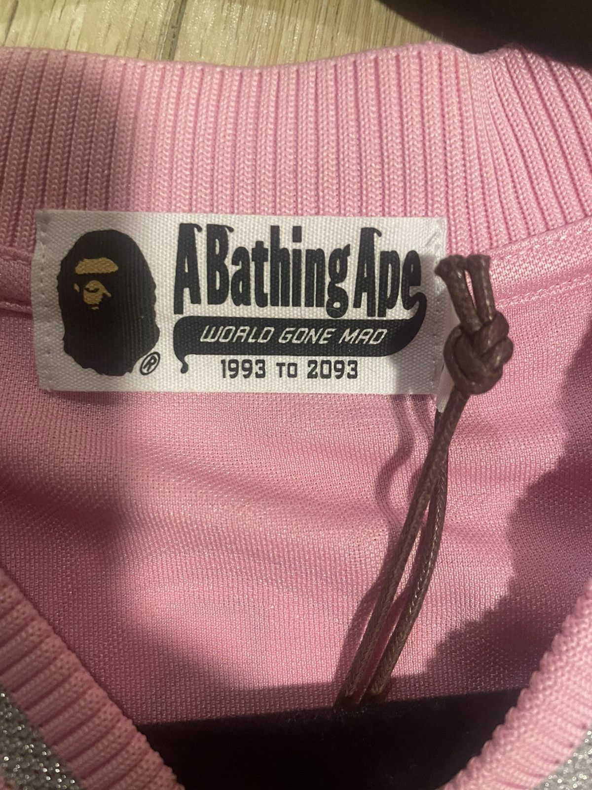 Bape Pink camo bape jersey longsleeve size L BRAND NEW Size US L / EU 52-54 / 3 - 6 Thumbnail