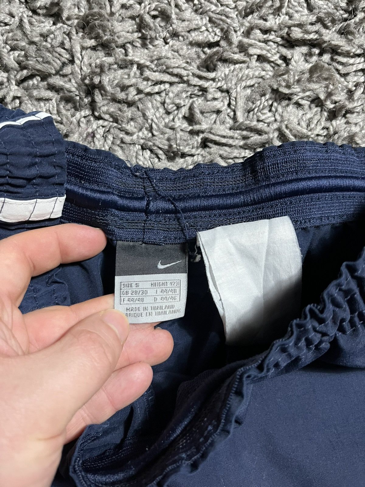 Nike NIKE Y2K NYLON VINTAGE SHORTS Size US 30 / EU 46 - 5 Thumbnail
