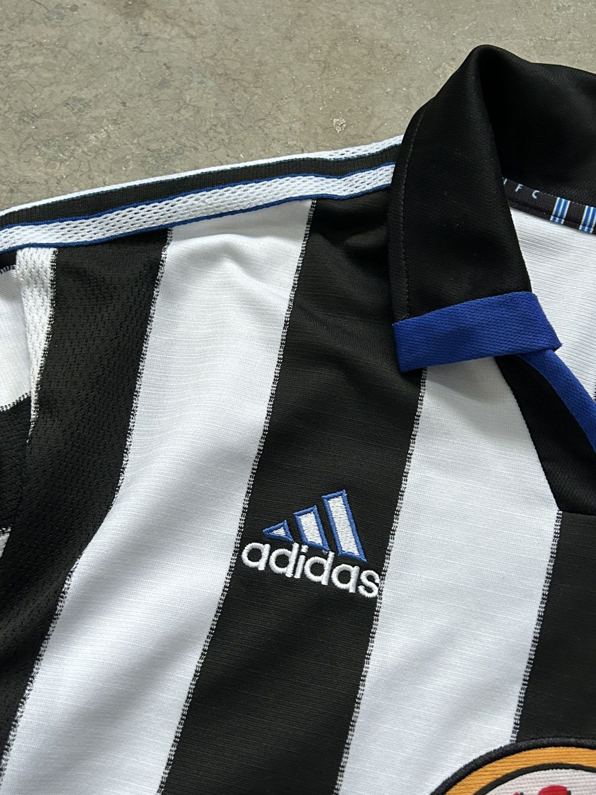 Adidas Adidas Newcastle United 1999/2000 Home Long Sleeve Jersey Size US XXL / EU 58 / 5 - 4 Thumbnail