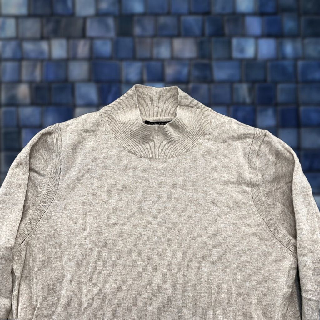 Banana Republic Banana Republic Lightweight Wool Blend Beige Sweater Women’s Size M Pullover Long Sleeve Wool Blend Beige Womens Medium Lightweight Pullover Sweater Size M / US 6-8 / IT 42-44 - 1 Thumbnail