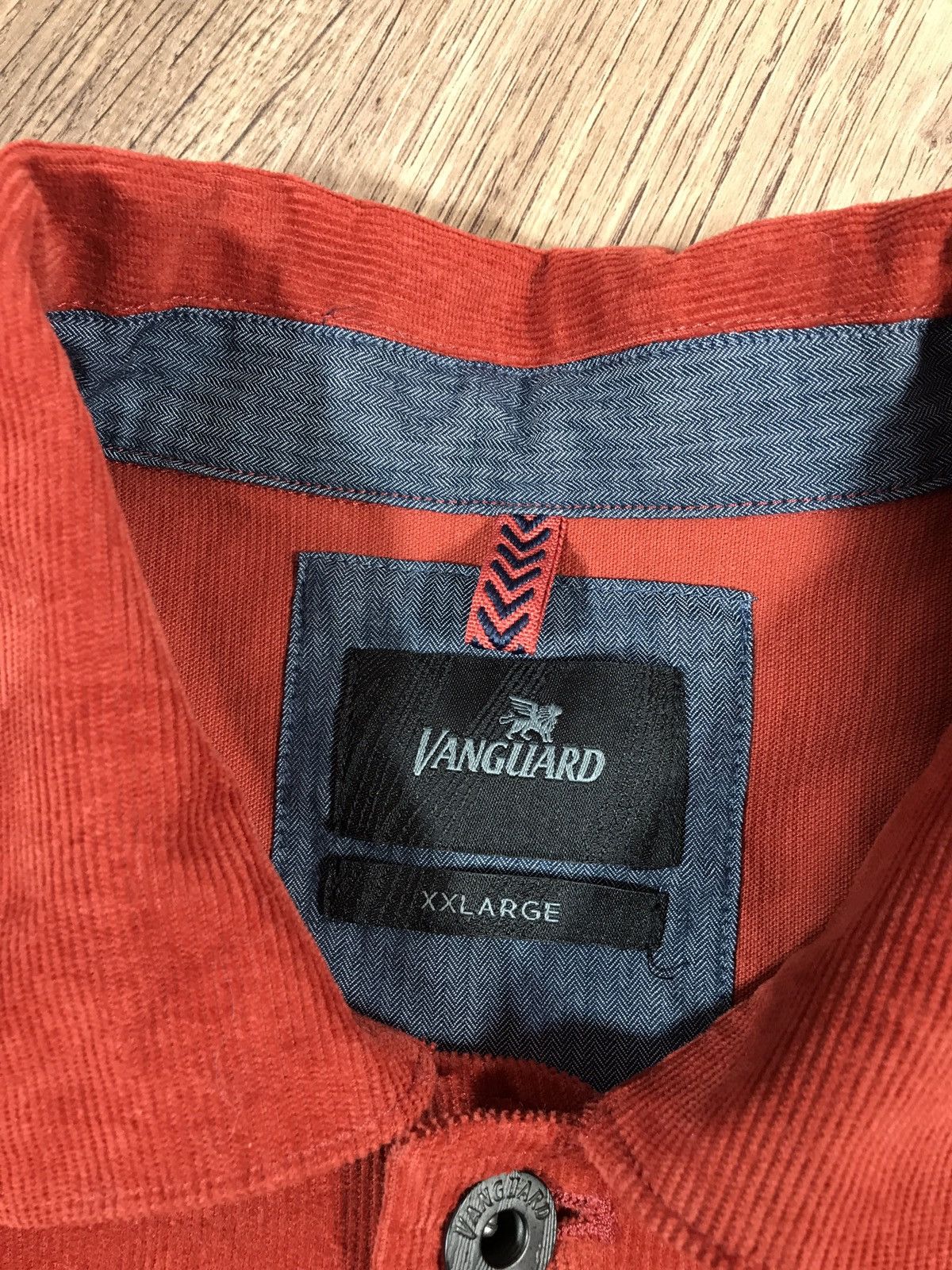 Other Venguard Velvet Shirt Button Size US XXL / EU 58 / 5 - 7 Thumbnail