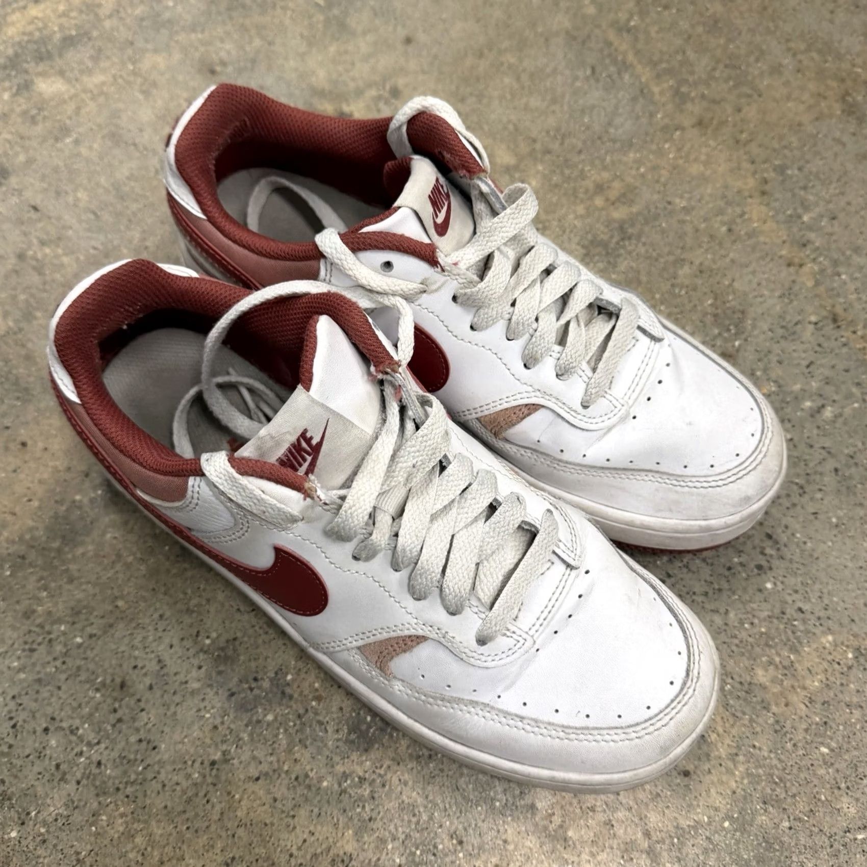 Nike Nike Womens Low Top Athletic Sneakers White Red Size 8 US Sneakers Womens Low Top Nike White Red 8 US Sports Retro 2023 Size M / US 6-8 / IT 42-44 - 3 Thumbnail