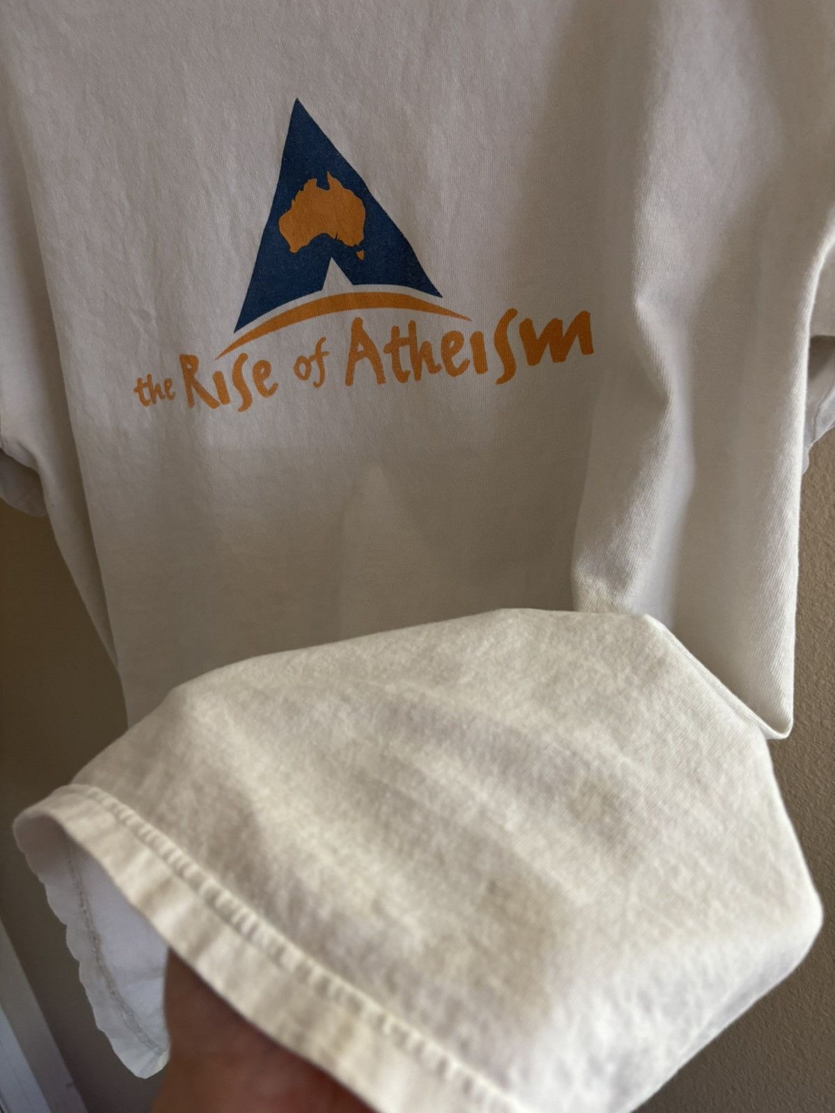 Vintage Rare 2010 Global Atheism Convention “Rise of Atheism” Tee Size US L / EU 52-54 / 3 - 3 Thumbnail