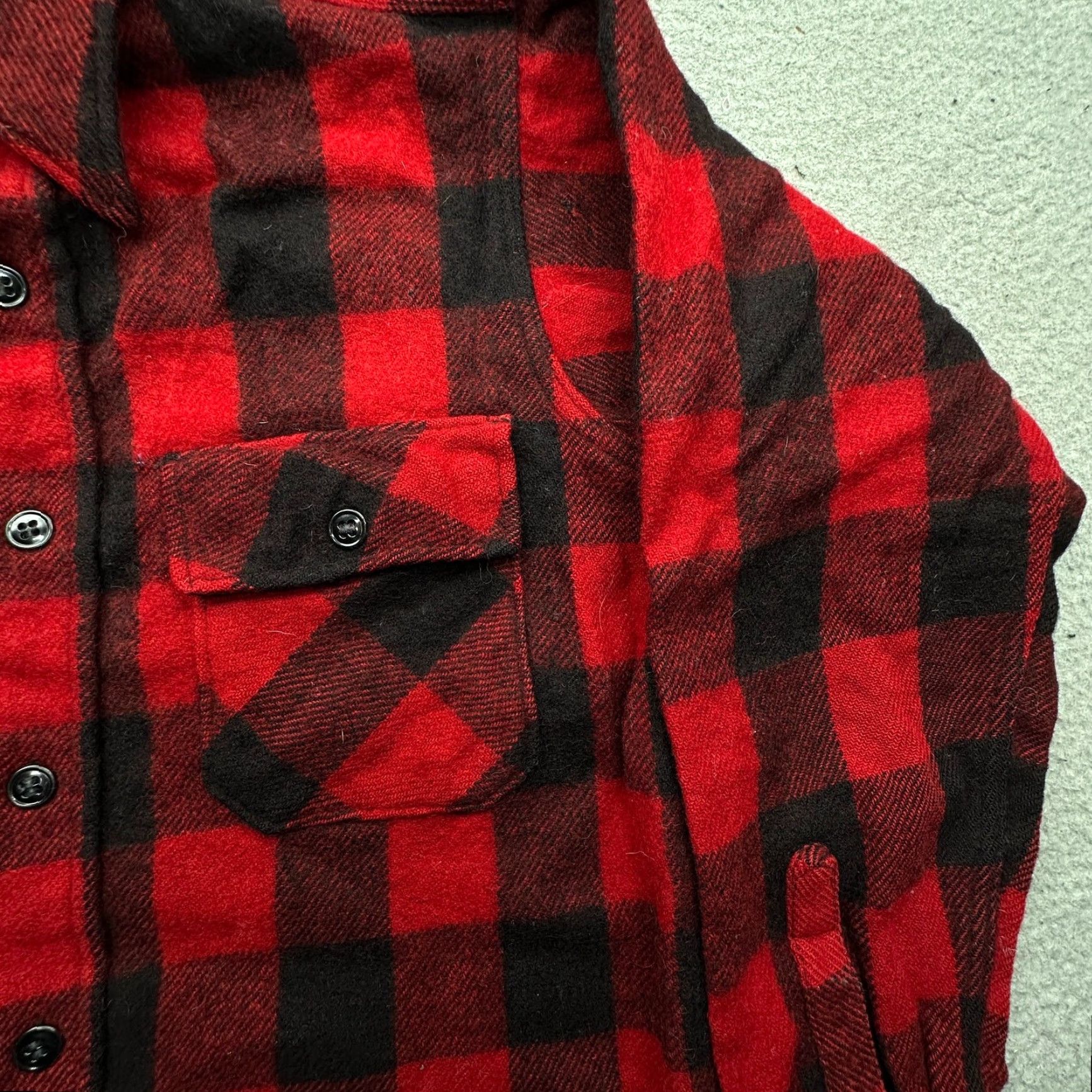 Vintage VINTAGE 60s Winter King Wool Buffalo Check Flannel Button Shirt Mens M Red Long Sleeve Pocketed Button Shirt Mens Medium Red Size US M / EU 48-50 / 2 - 7 Thumbnail