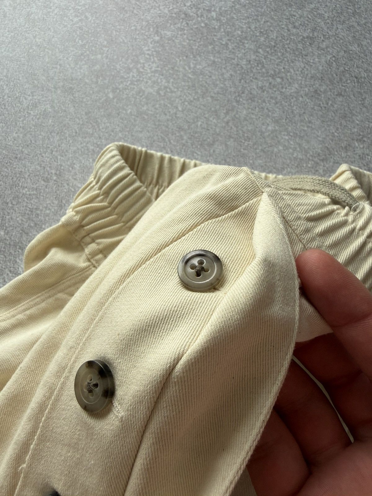 Rick Owens Rick Owens Fogachine SS22 Drop Crotch Wide Cut Beige Shorts Size US 31 - 14 Thumbnail
