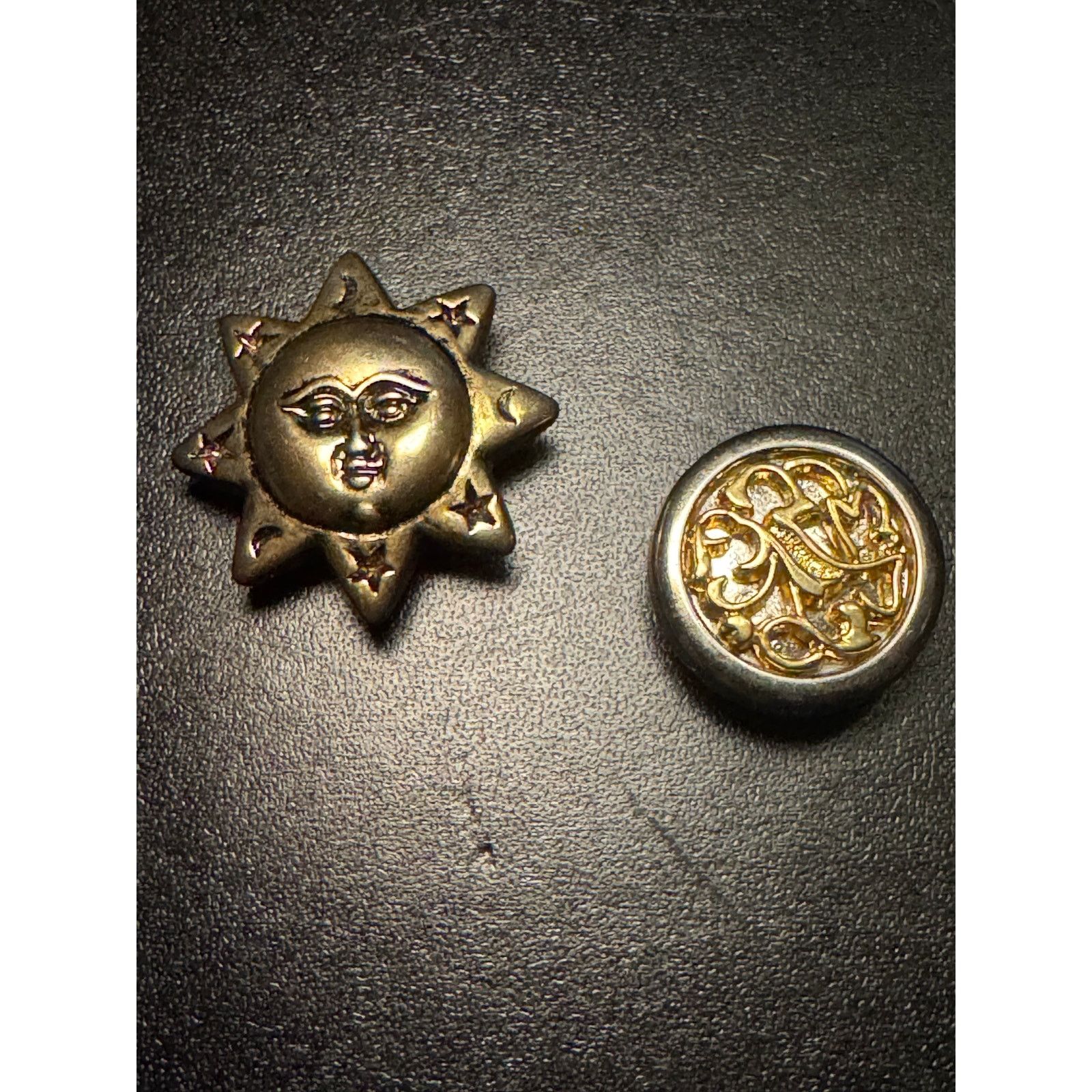 Other Nony New York Button Covers Size ONE SIZE - 1 Thumbnail