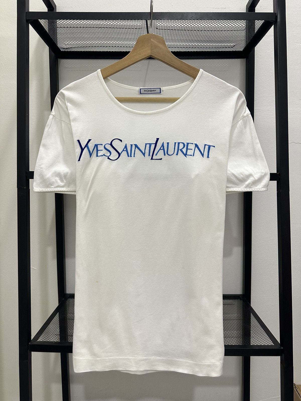 Yves Saint Laurent Yves Saint Laurent Embroidery Tee Size M / US 6-8 / IT 42-44 - 1 Thumbnail