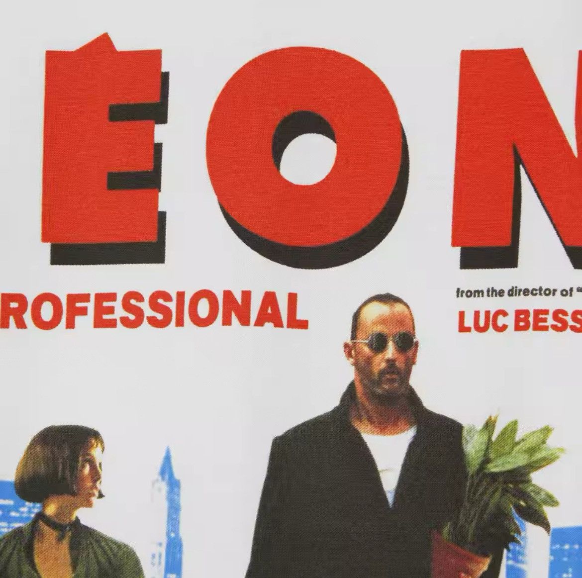 Japanese Brand × Vintage "Leon The Professional" Classic Movie Graphic Printed Tshirt Size US XXL / EU 58 / 5 - 3 Thumbnail