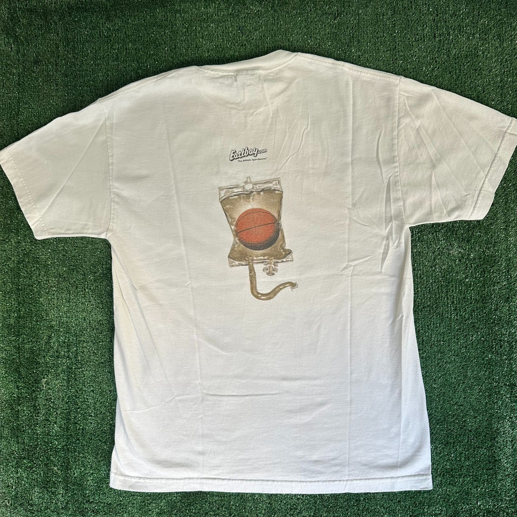 Vintage Vintage Y2K Eastbay Basketball T-Shirt Streetwear Sports Tee Size US L / EU 52-54 / 3 - 4 Thumbnail