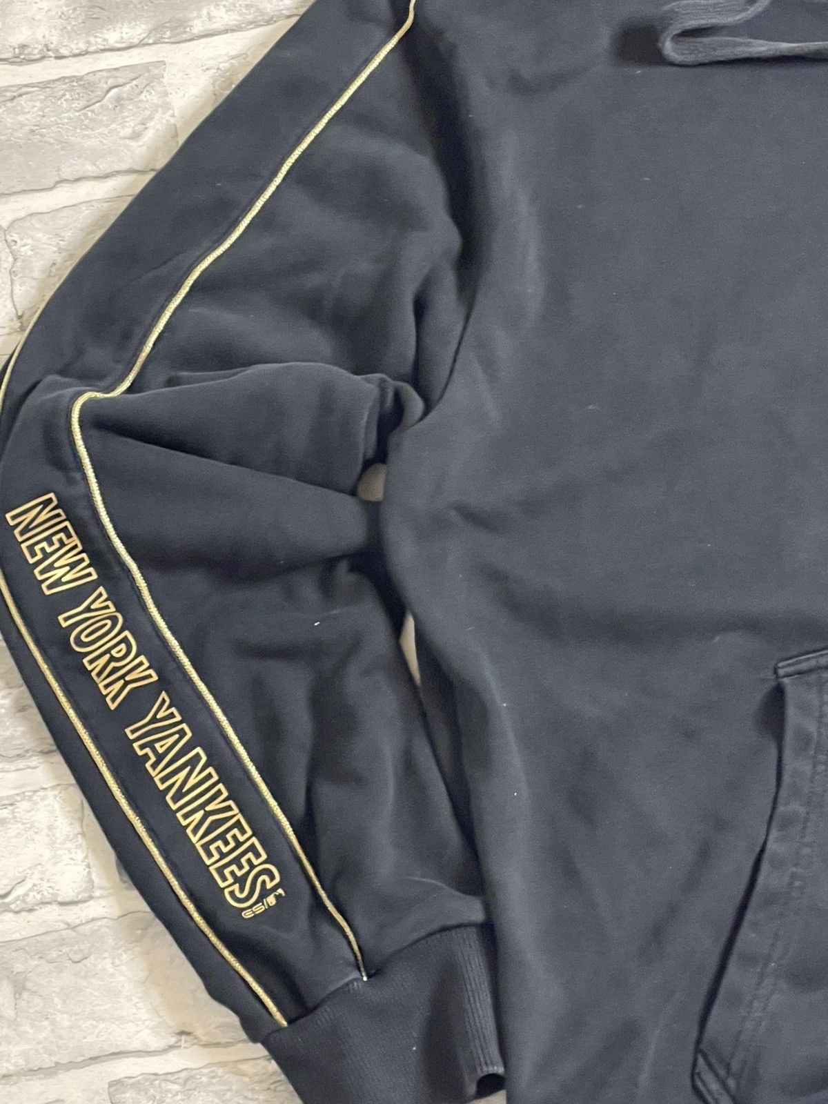 MLB × New York Yankees MLB New York Yankee Hoodies Jacket Zipper Big Logo Striped Size US XXL / EU 58 / 5 - 3 Thumbnail
