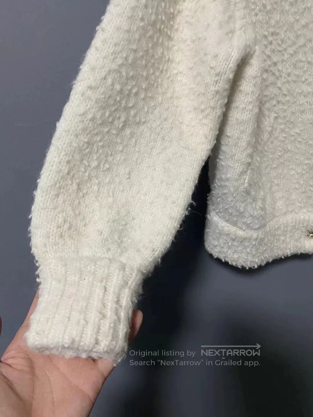 Chanel Chanel White Teddy Coat with Logo Buttons. Size US XS / EU 42 / 0 - 8 Thumbnail