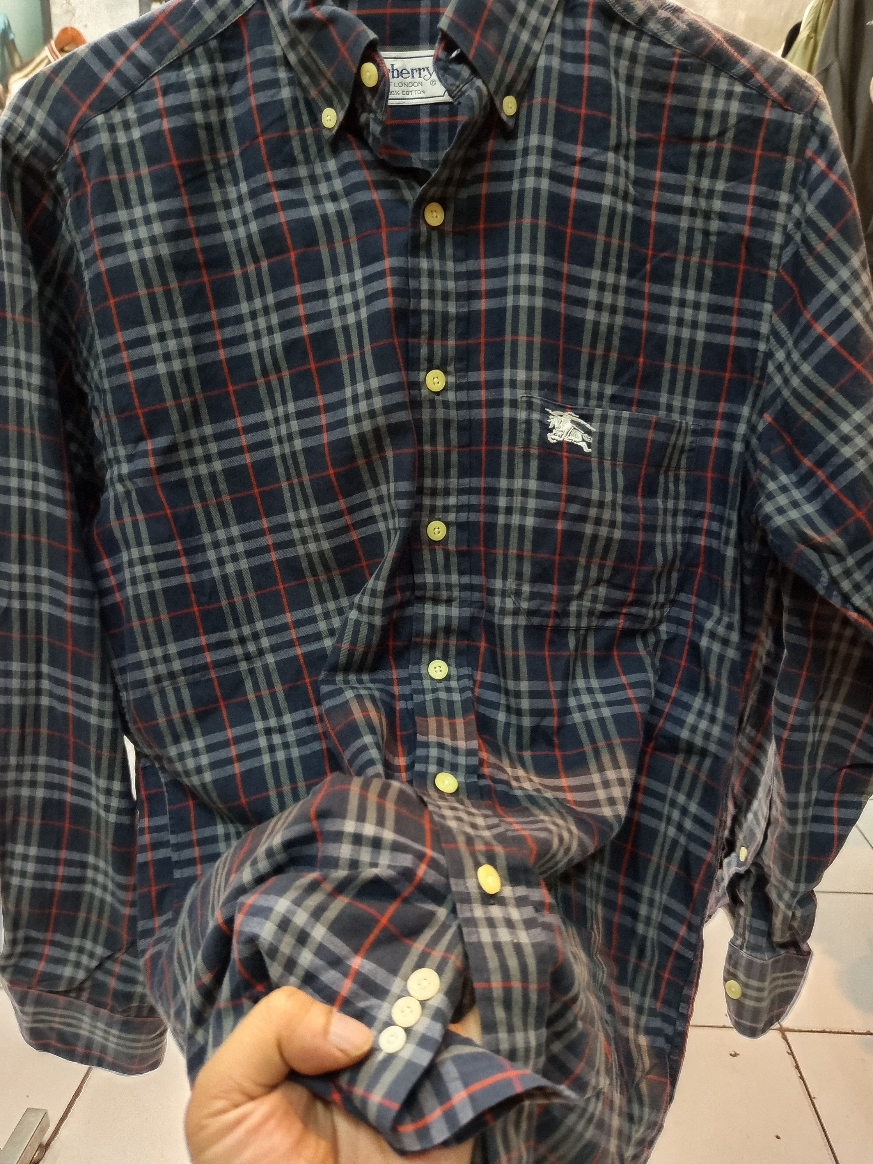Burberry Burberrys Nova Check Plaid Button Down Shirt Size US S / EU 44-46 / 1 - 11 Thumbnail