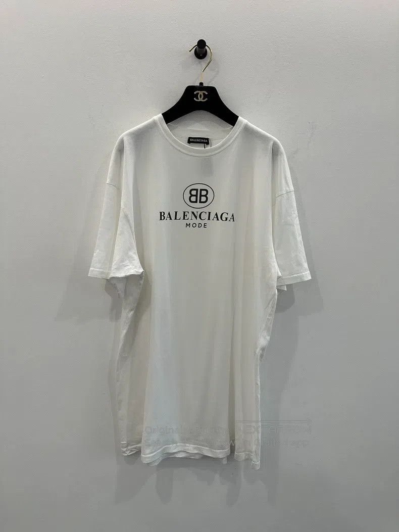 Balenciaga Balenciaga Double B Letter Logo White Short Sleeve Size US XS / EU 42 / 0 - 1 Thumbnail