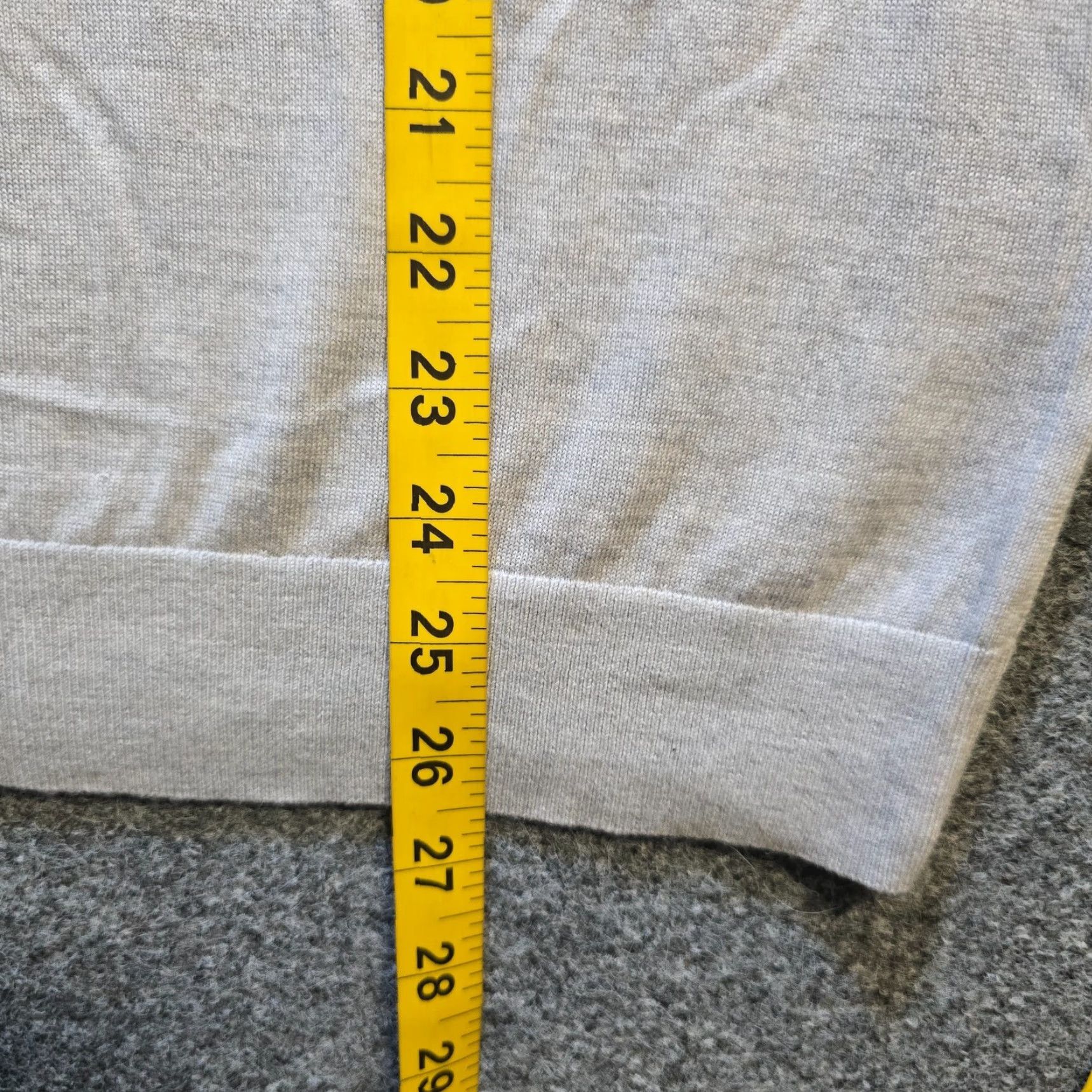 Banana Republic Banana Republic Sweater Mens Size Medium Gray Merino Wool V Neck Casual Basic Size US M / EU 48-50 / 2 - 6 Thumbnail