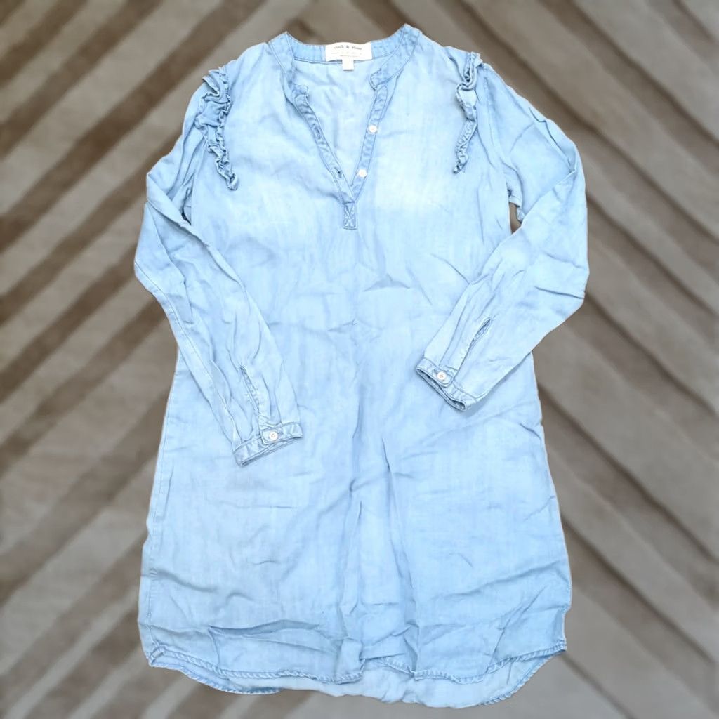 Anthropologie Cloth & Stone Anthropologie Shirt Chambray Blue Ruffle Tencel Balloon Sleeve V-Neck Knee Length Womens S Spring Casual Shirt Ladies Size S / US 4 / IT 40 - 1 Thumbnail