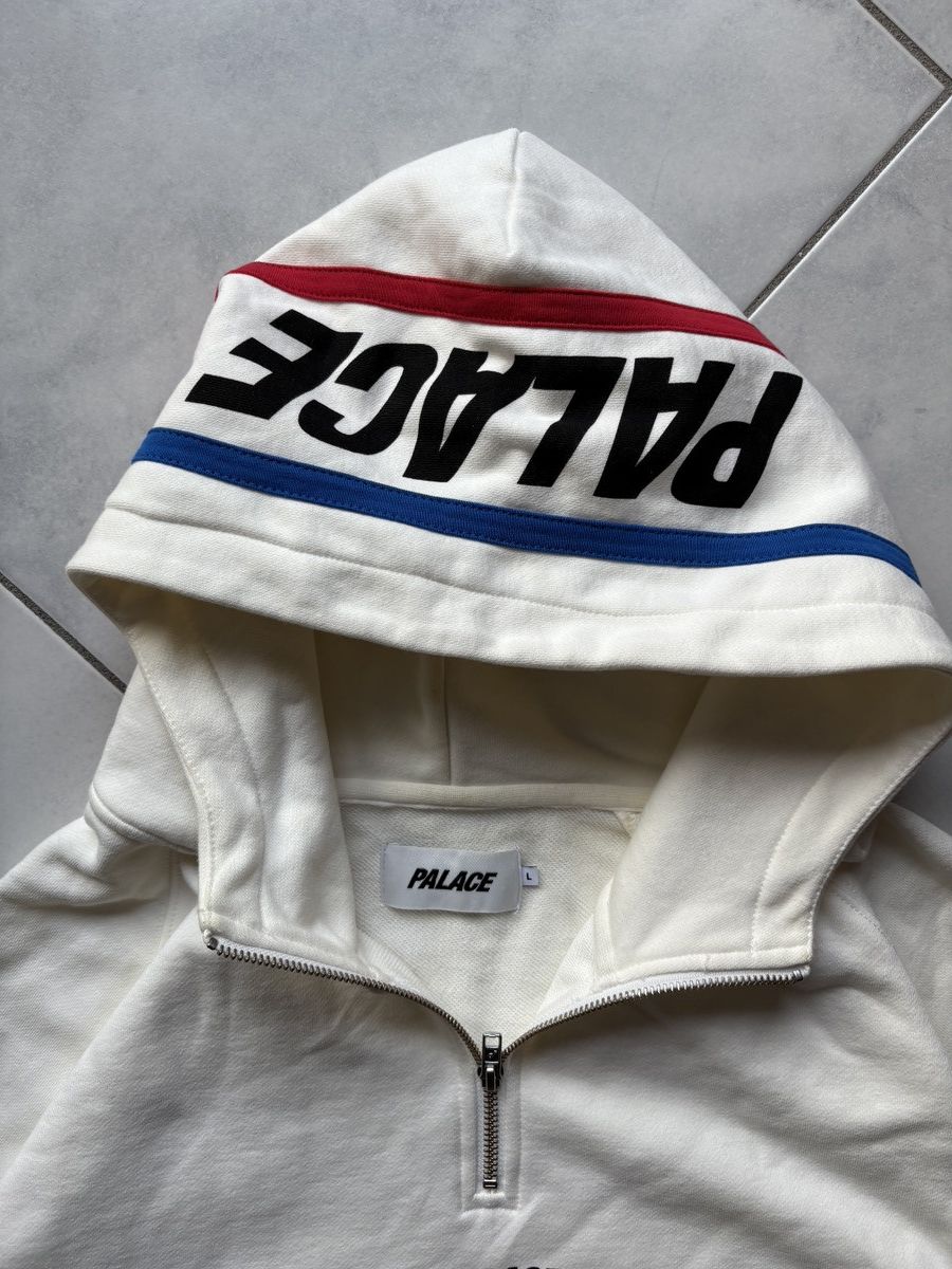 Palace Palace Hoodie Cream Classic Fix 1/4 Size US L / EU 52-54 / 3 - 5 Thumbnail
