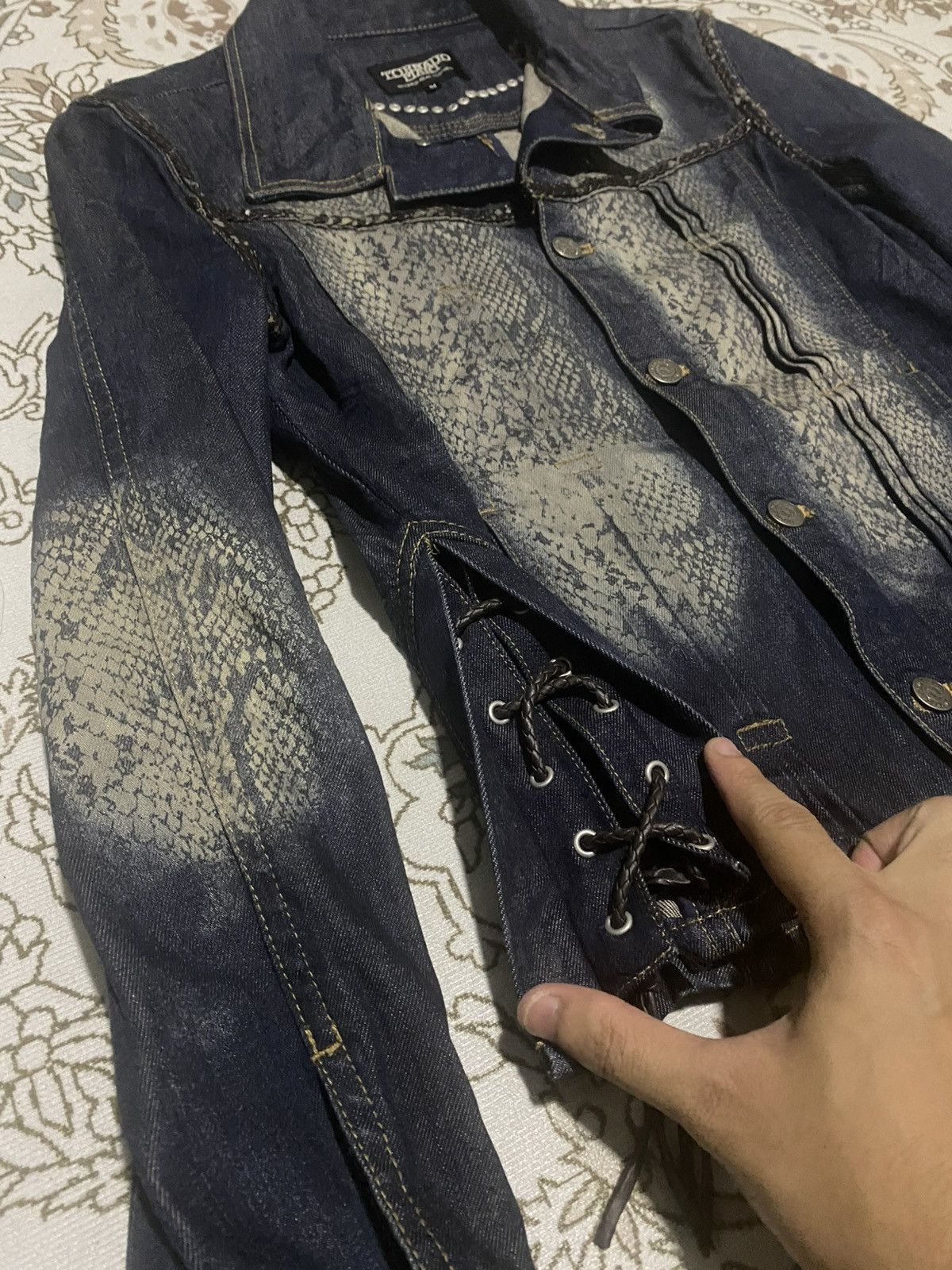 Japanese Brand × Tornado Mart Hype! Tornado Mart Snake Skin Denim Punk Trucker Jacket Size US M / EU 48-50 / 2 - 6 Thumbnail