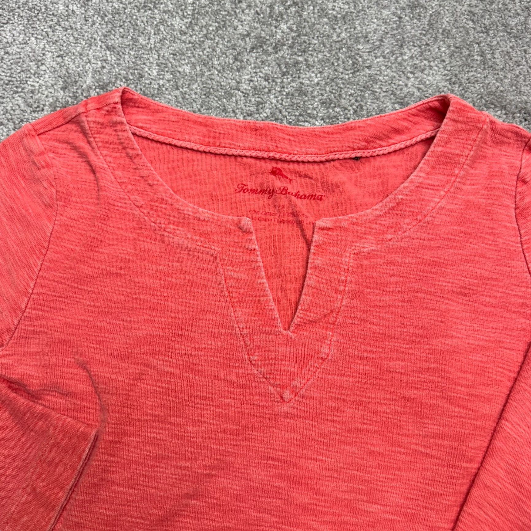 Tommy Bahama VINTAGE Tommy Bahama Women's T-Shirt Small Coral Orange Casual Cotton V-Neck Top 90s Summer Beachy Size S / US 4 / IT 40 - 4 Thumbnail