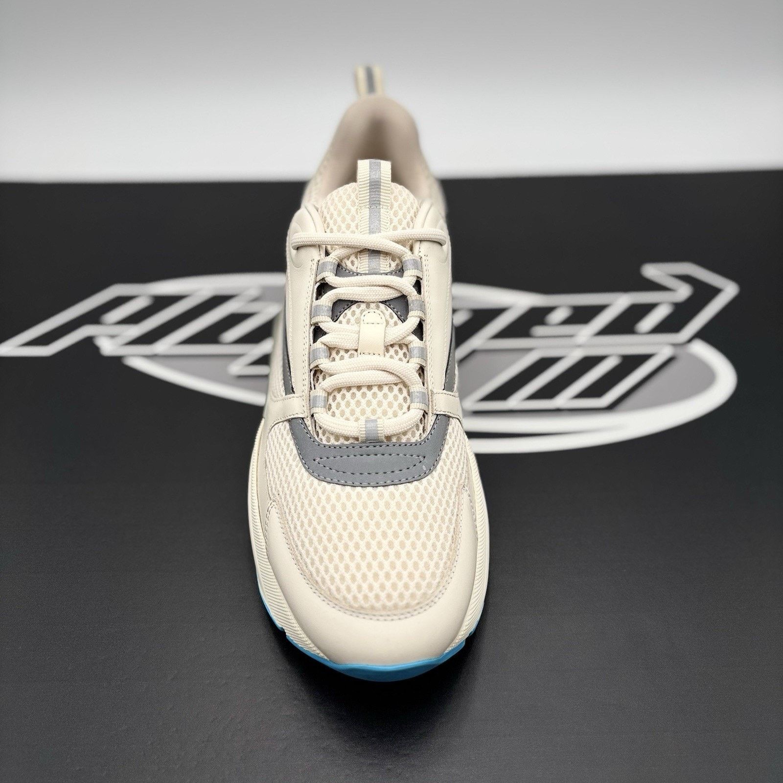 Dior Dior B22 Sneaker ' Cream, Light Blue ' | SUPER CLEAN! Size US 10 / EU 43 - 5 Thumbnail