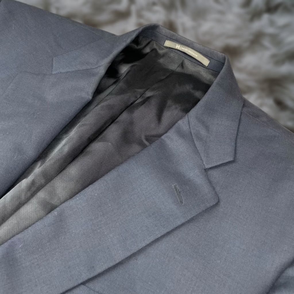 Vintage Hickey Freeman Blazer Men 44 Long Navy Blue Wool 2-Button Notch Single-Breasted 4-Button Cuff 100% Wool Size 44R - 1 Thumbnail