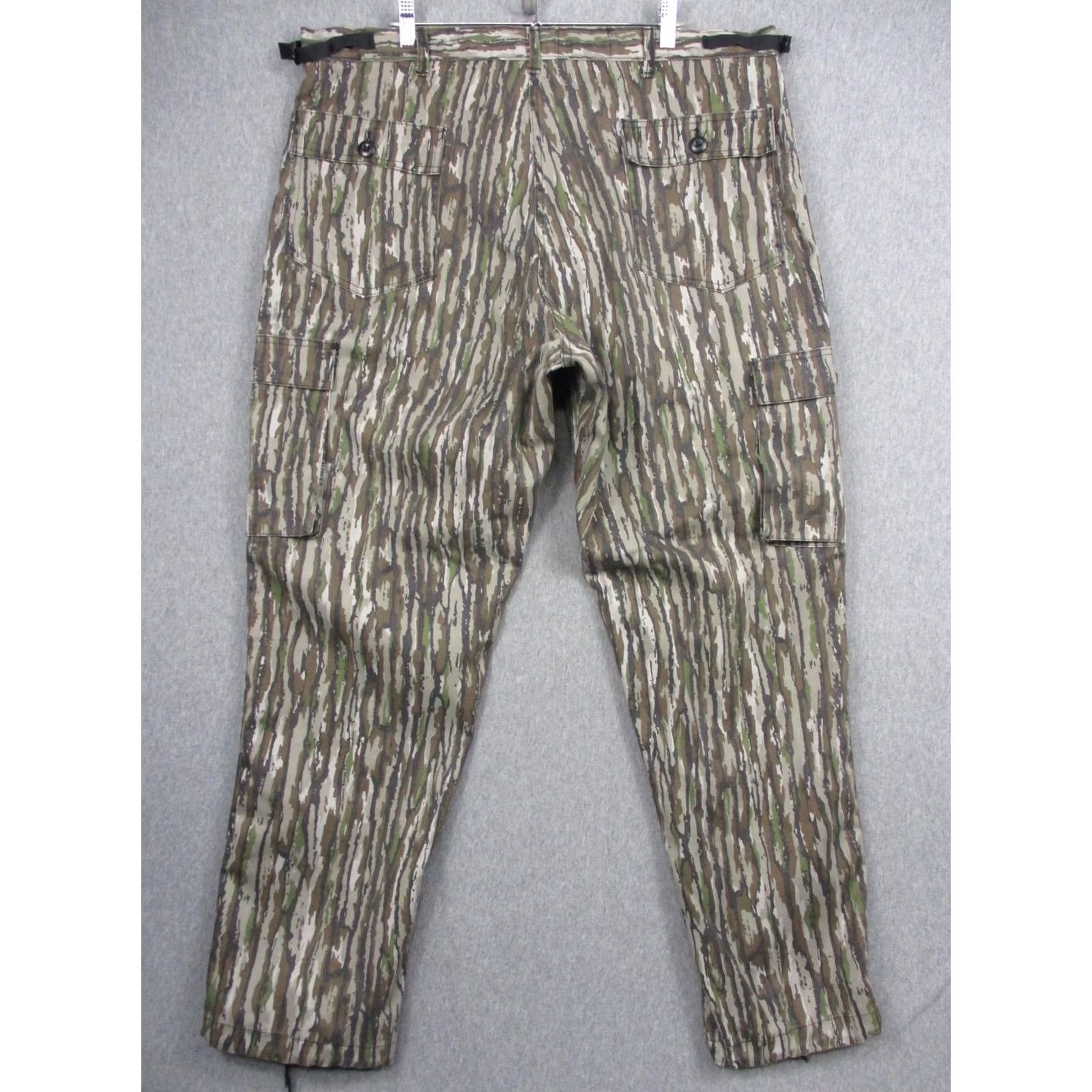 Vintage VINTAGE Pelican Brand Cargo Pants Mens 40x32 Woodland Camo Adjustable Waist USA Size US 40 / EU 56 - 5 Thumbnail