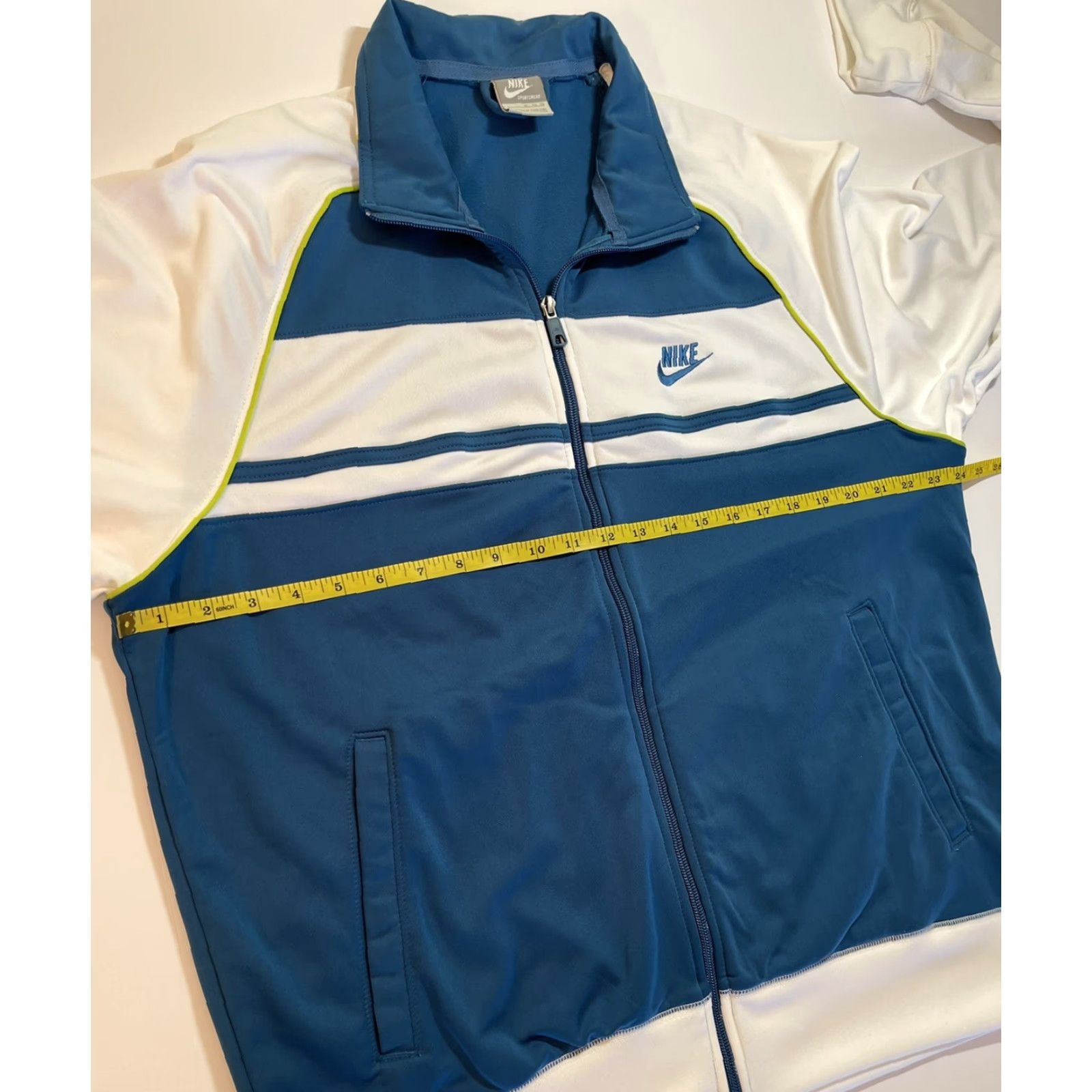 Nike Vintage Nike Mens Windbreaker Track Jacket Full Zip Nylon Athletic Lined Sz XL Size US XL / EU 56 / 4 - 6 Thumbnail