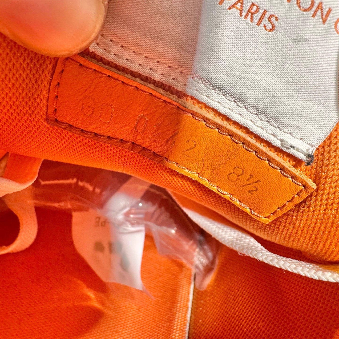 Louis Vuitton LV White/Orange Velcro Trainer 8.5US/42.5EU Excellent Size US 8.5 / EU 41-42 - 6 Thumbnail